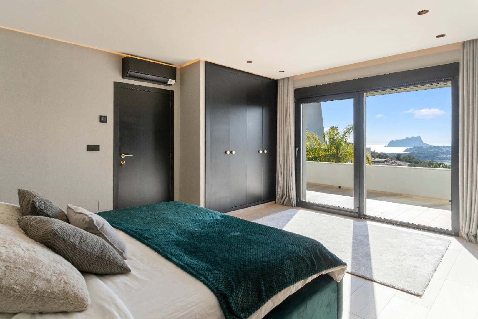 BH2004B - Villa de lujo con gimnasio privado y vistas al mar en Moraira El Portet