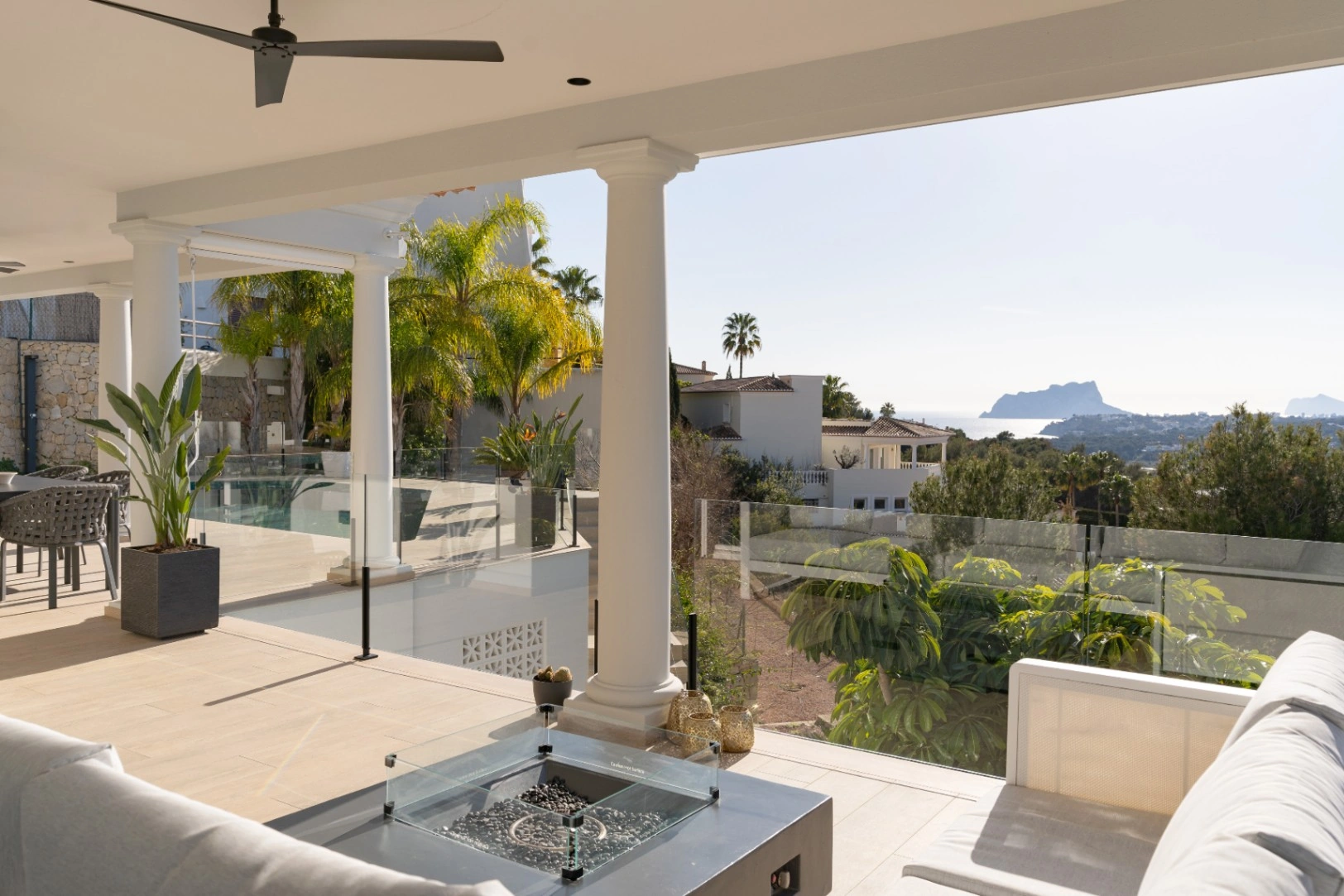 BH2004B - Villa de lujo con gimnasio privado y vistas al mar en Moraira El Portet