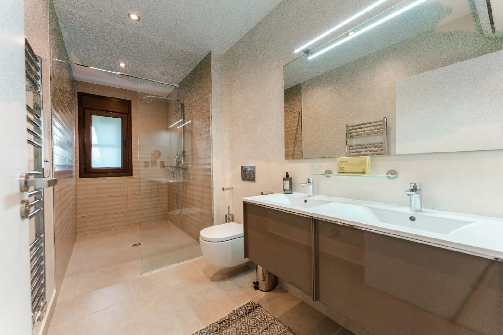 Beautiful Ibicenco Style Villa with Sea Views for Sale in Moraira