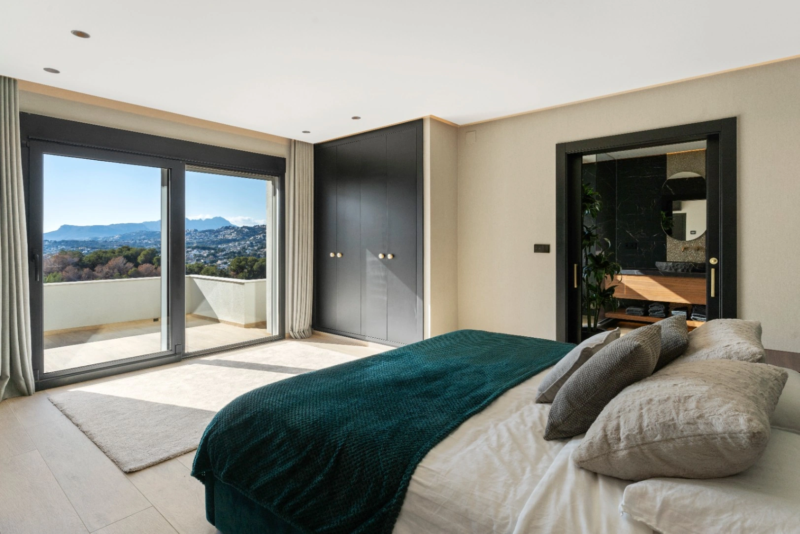 BH2004B - Villa de lujo con gimnasio privado y vistas al mar en Moraira El Portet