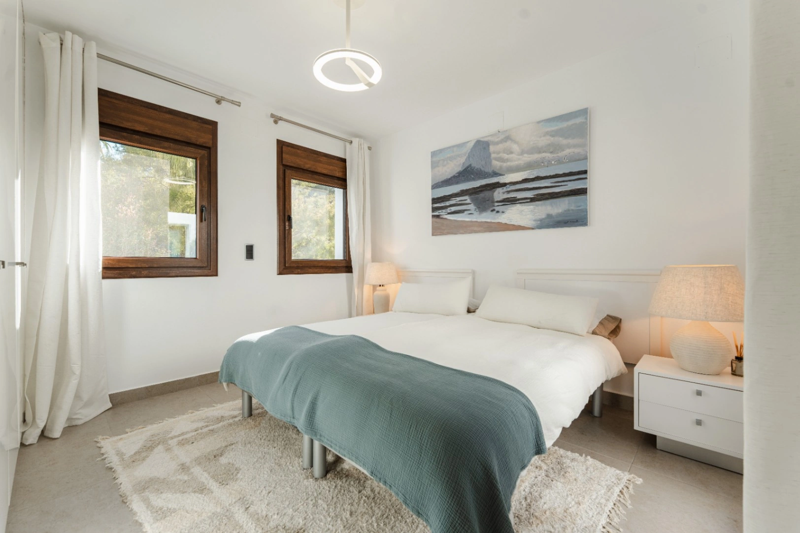 Beautiful Ibicenco Style Villa with Sea Views for Sale in Moraira