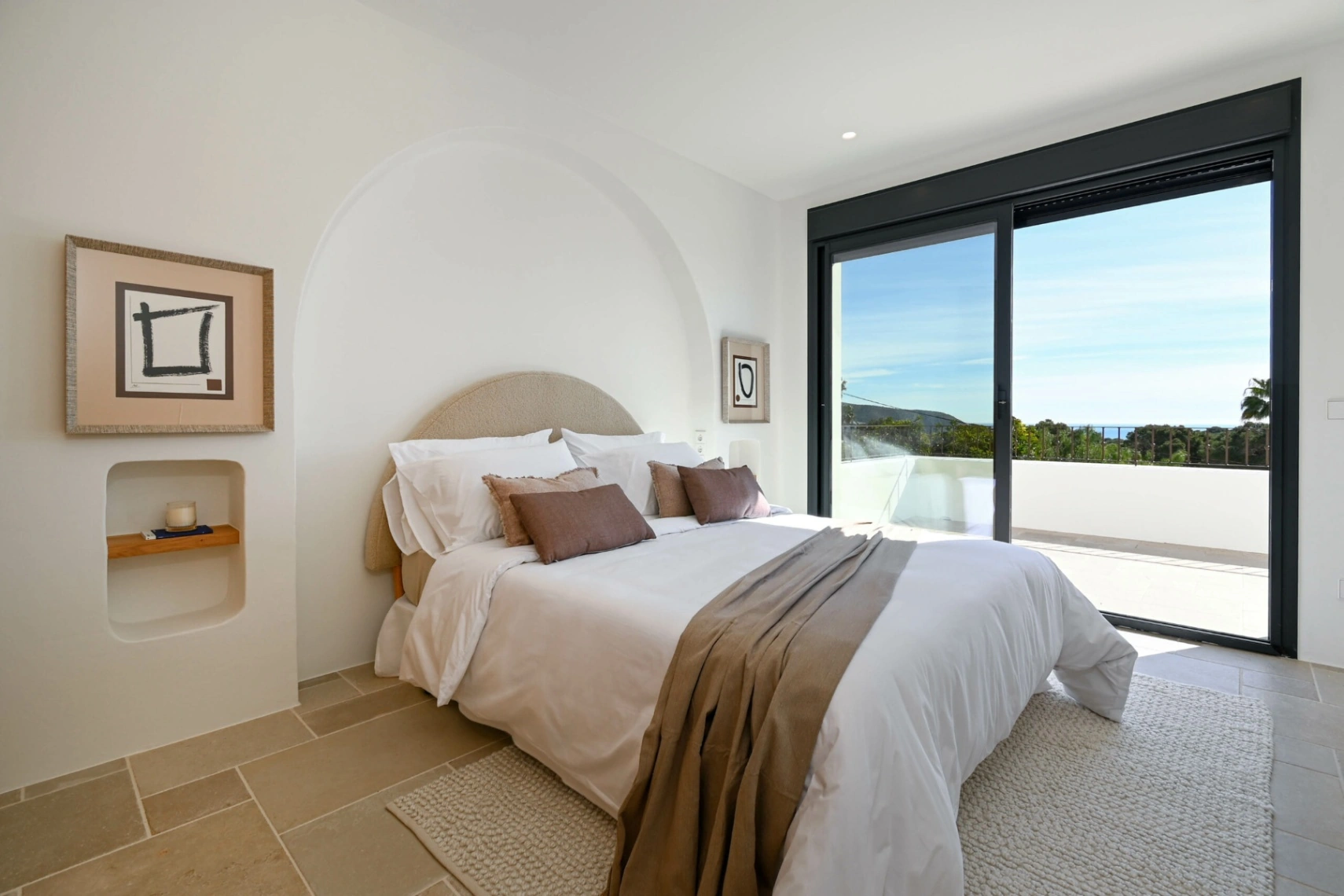 Luxe nieuwbouw in Ibiza-stijl met exclusief design en top locatie te koop in Moraira