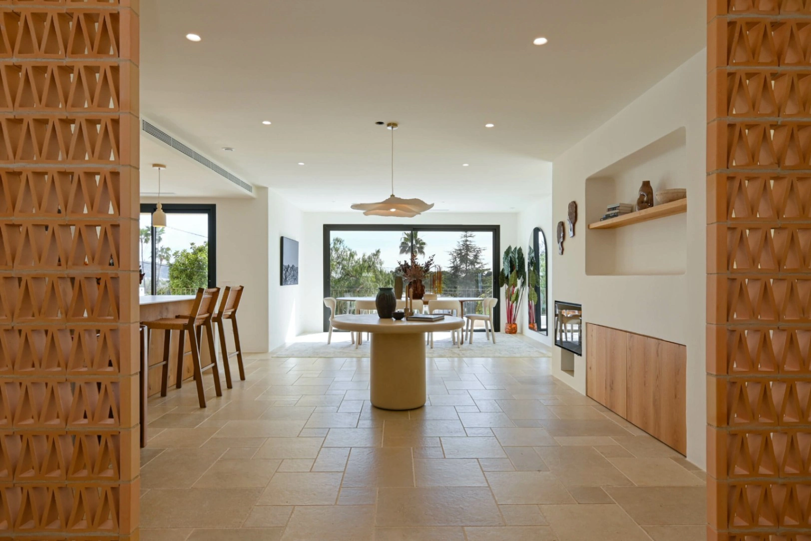 Luxe nieuwbouw in Ibiza-stijl met exclusief design en top locatie te koop in Moraira