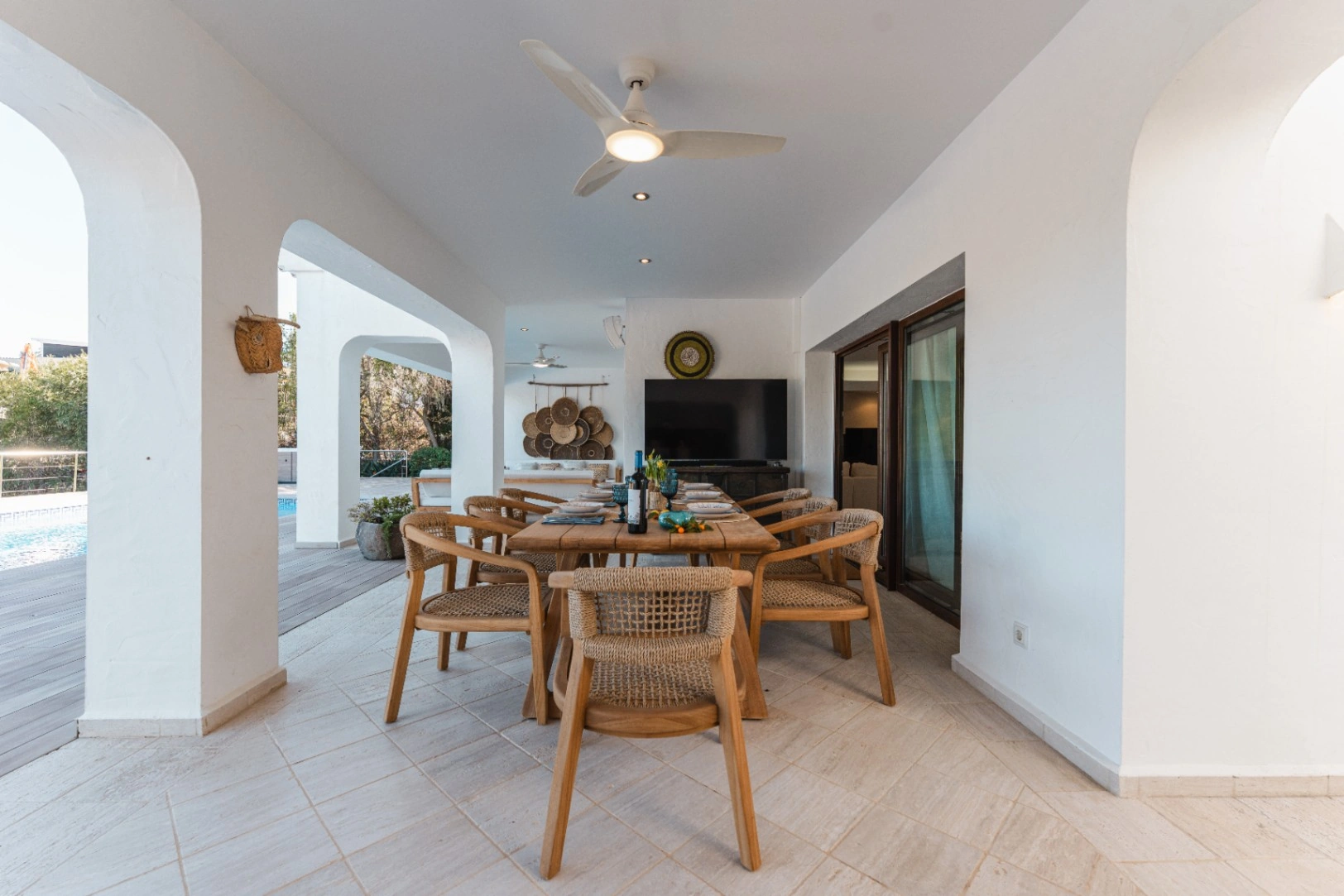 Beautiful Ibicenco Style Villa with Sea Views for Sale in Moraira