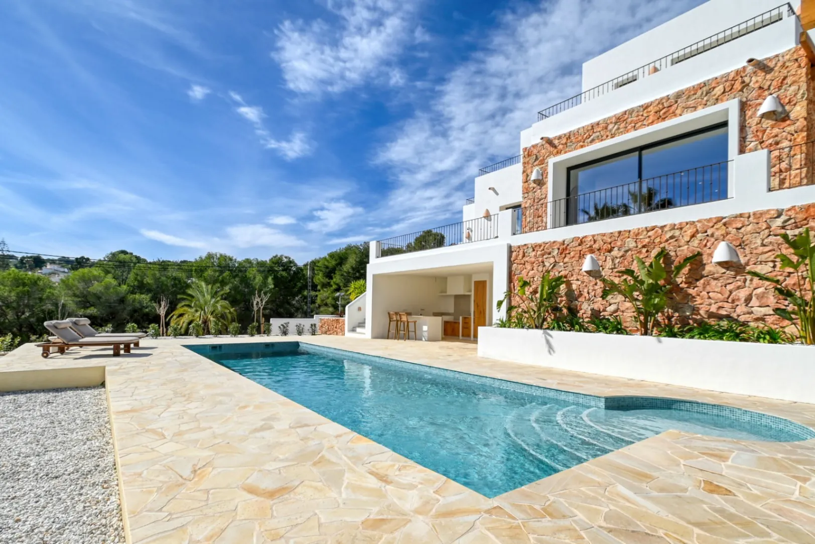 Luxe nieuwbouw in Ibiza-stijl met exclusief design en top locatie te koop in Moraira