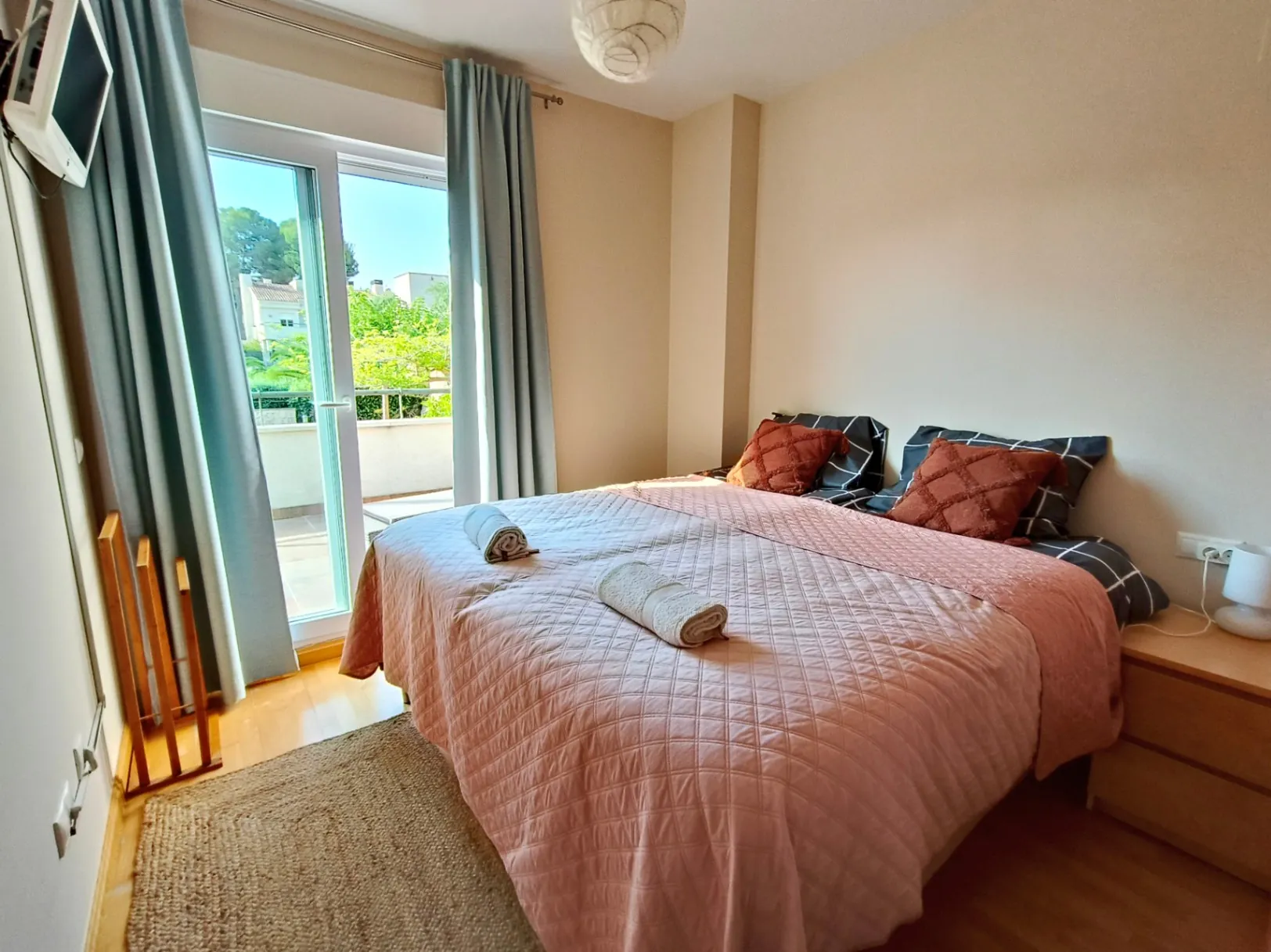 Reihenhaus mit Garten und Pool in ruhiger Wohnanlage in Moraira