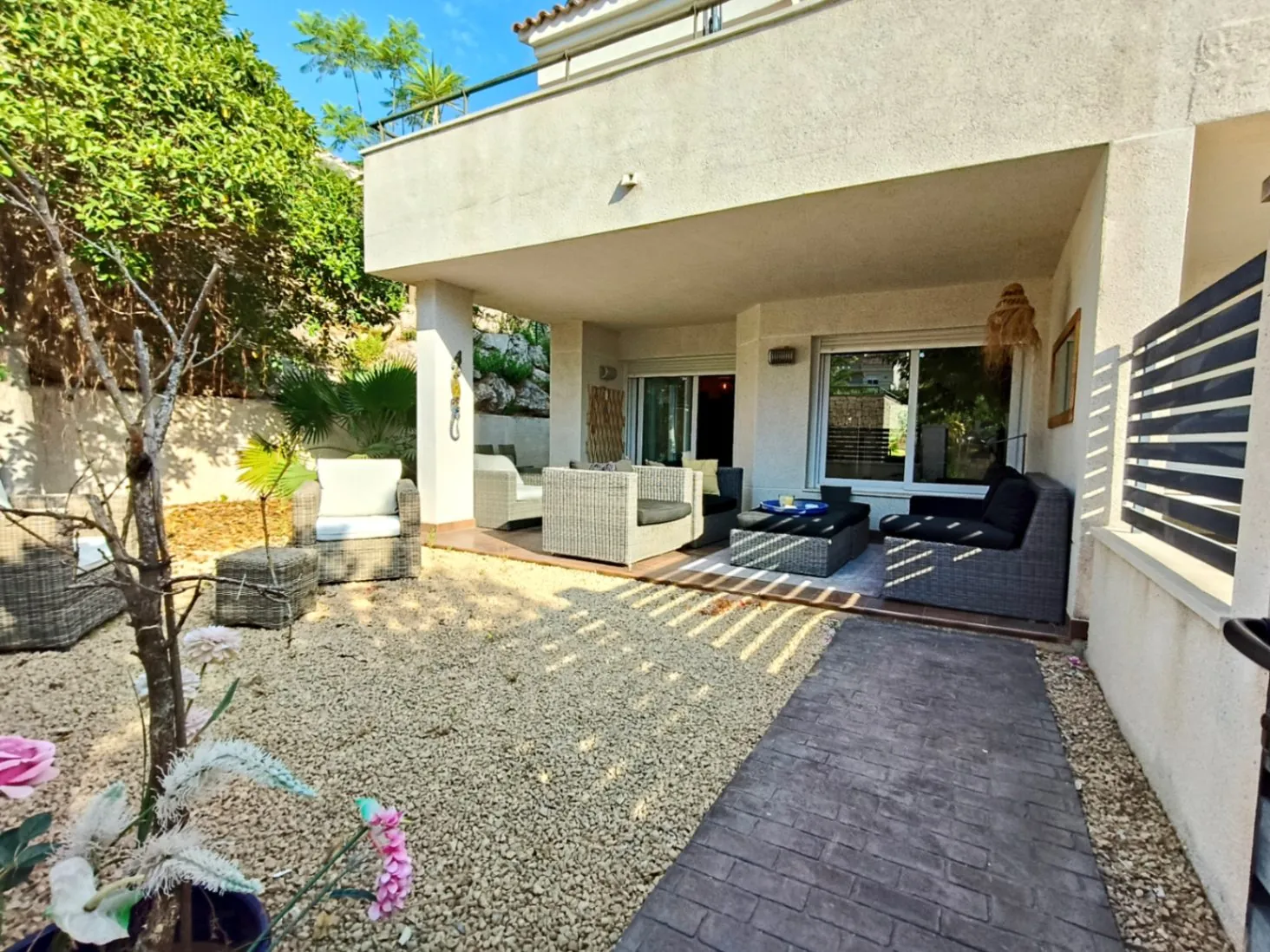 Reihenhaus mit Garten und Pool in ruhiger Wohnanlage in Moraira