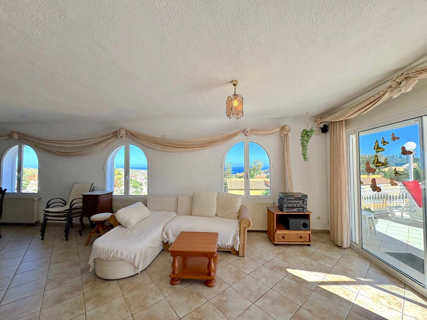 Cumbre del Sol villa with sea views and private pool
