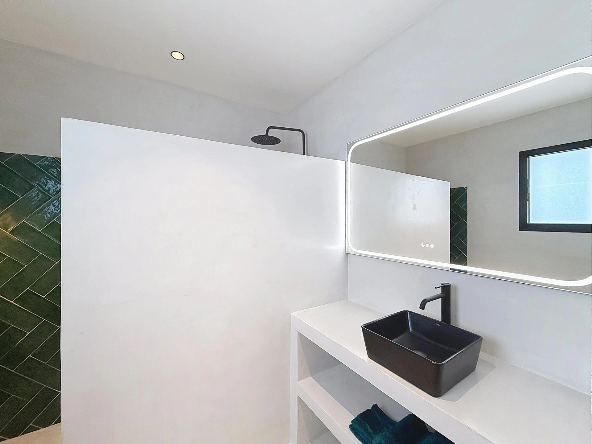 Cumbre del Sol villa renovated with panoramic sea views