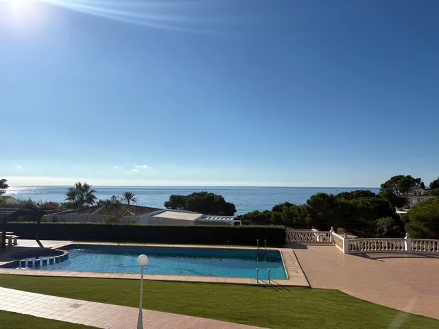Frontline apartment with sea view for sale in Platgetes, Moraira