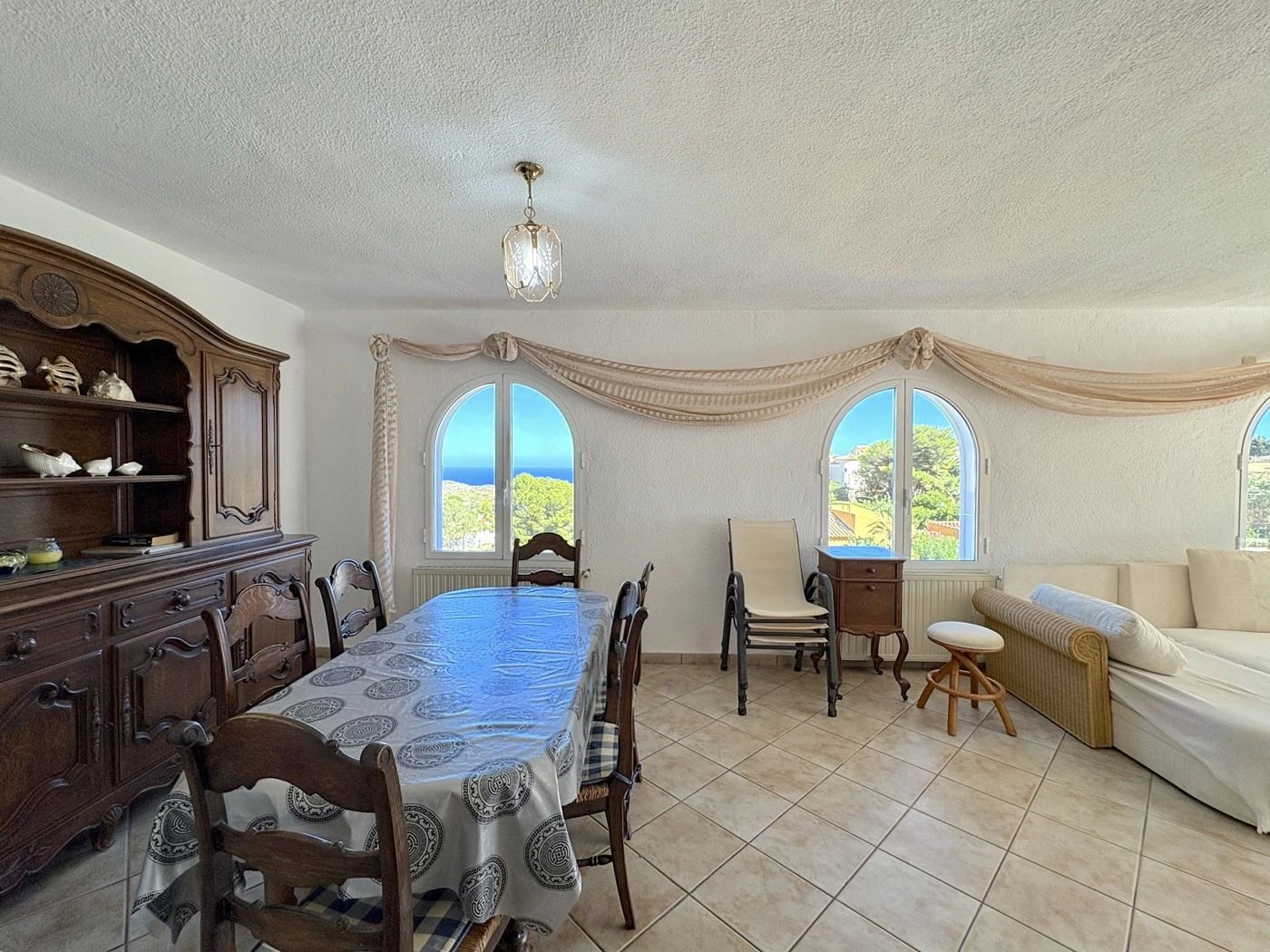 Cumbre del Sol villa with sea views and private pool