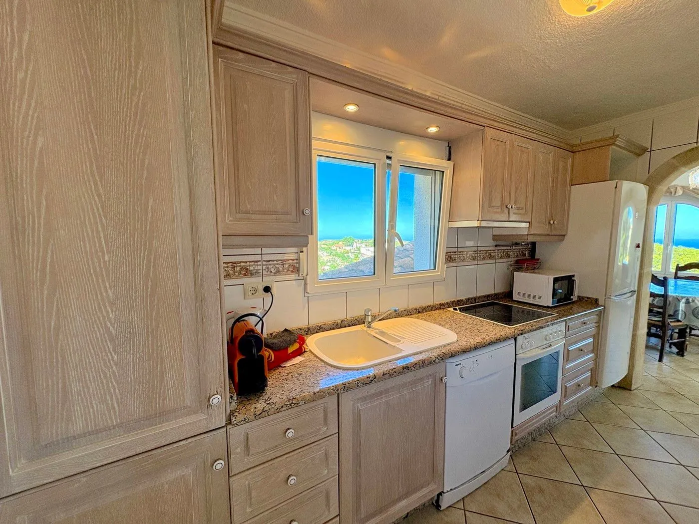 Cumbre del Sol villa with sea views and private pool