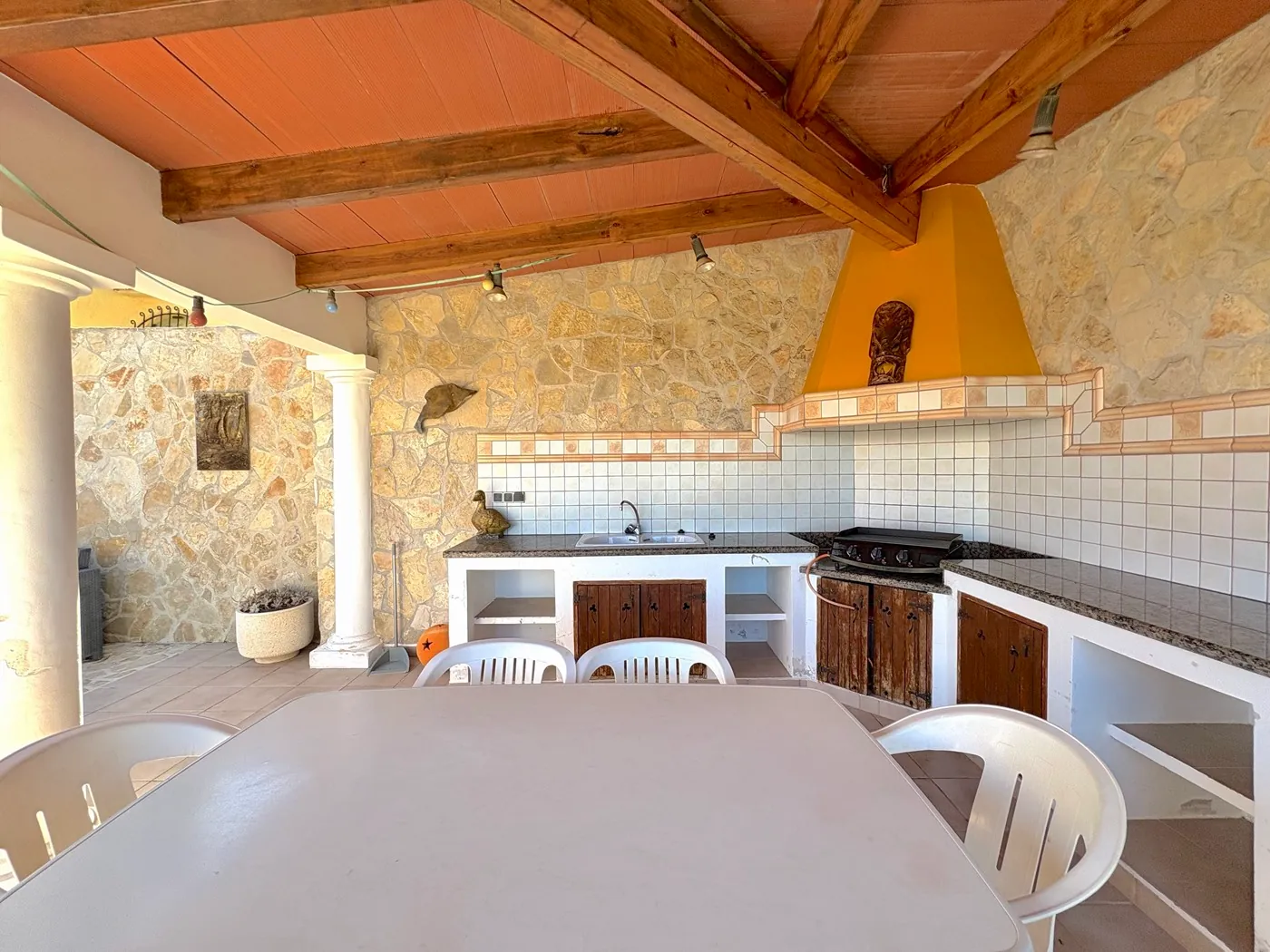 Cumbre del Sol villa with sea views and private pool