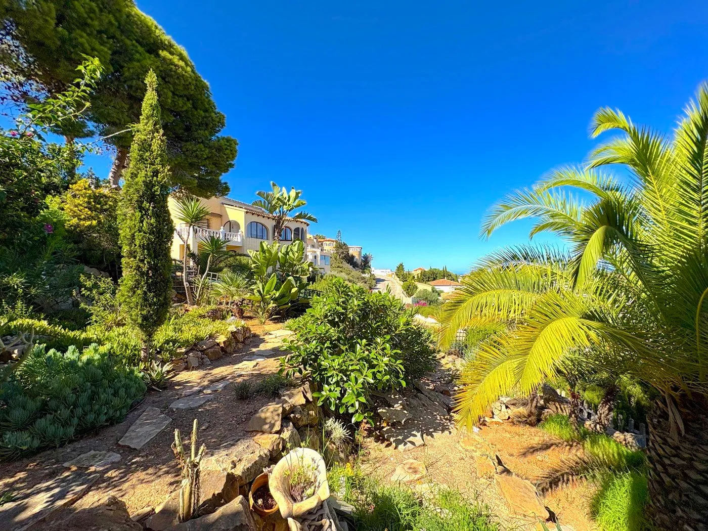 Cumbre del Sol villa with sea views and private pool