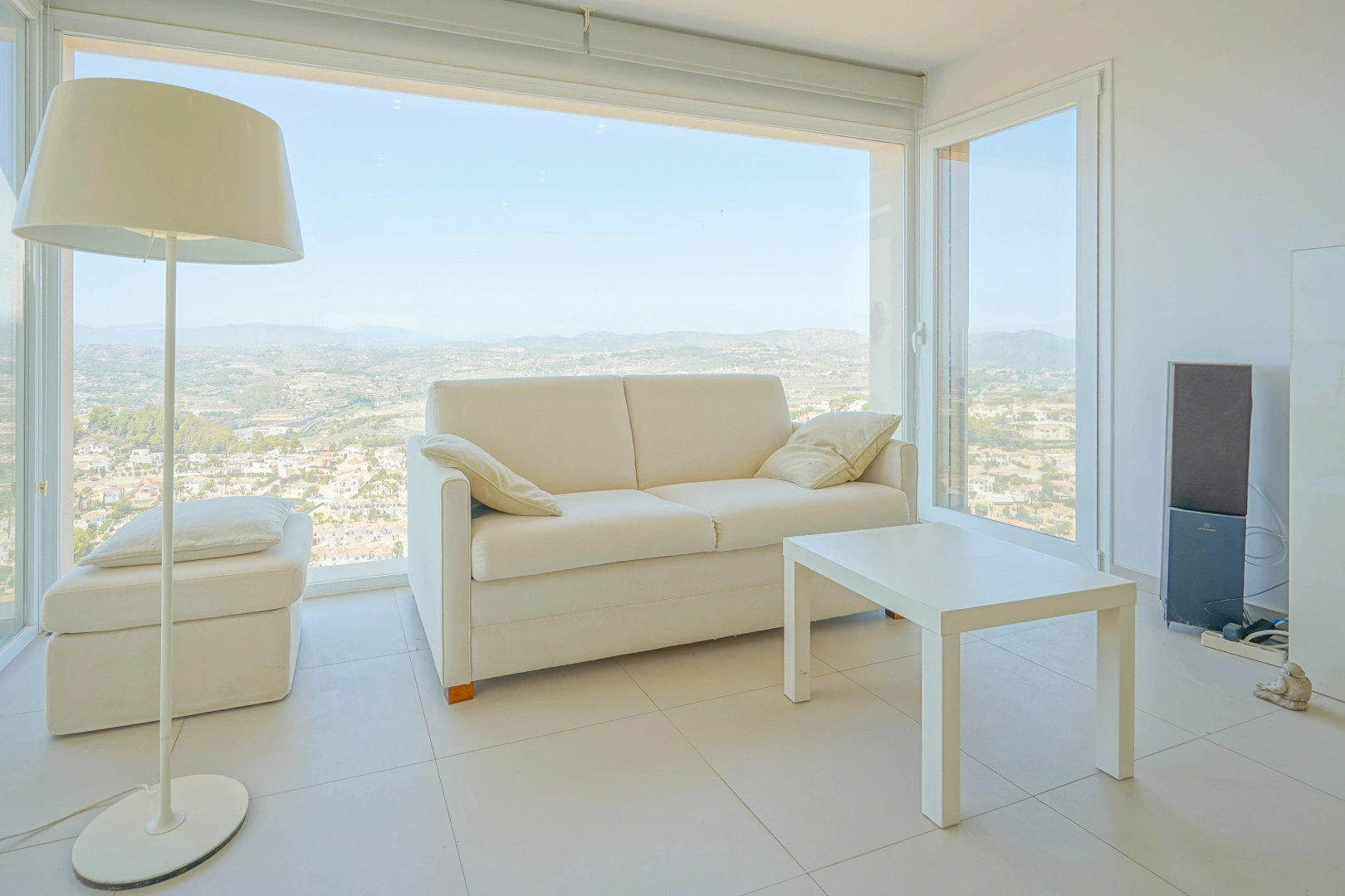 Cumbre del Sol modern villa with sea views