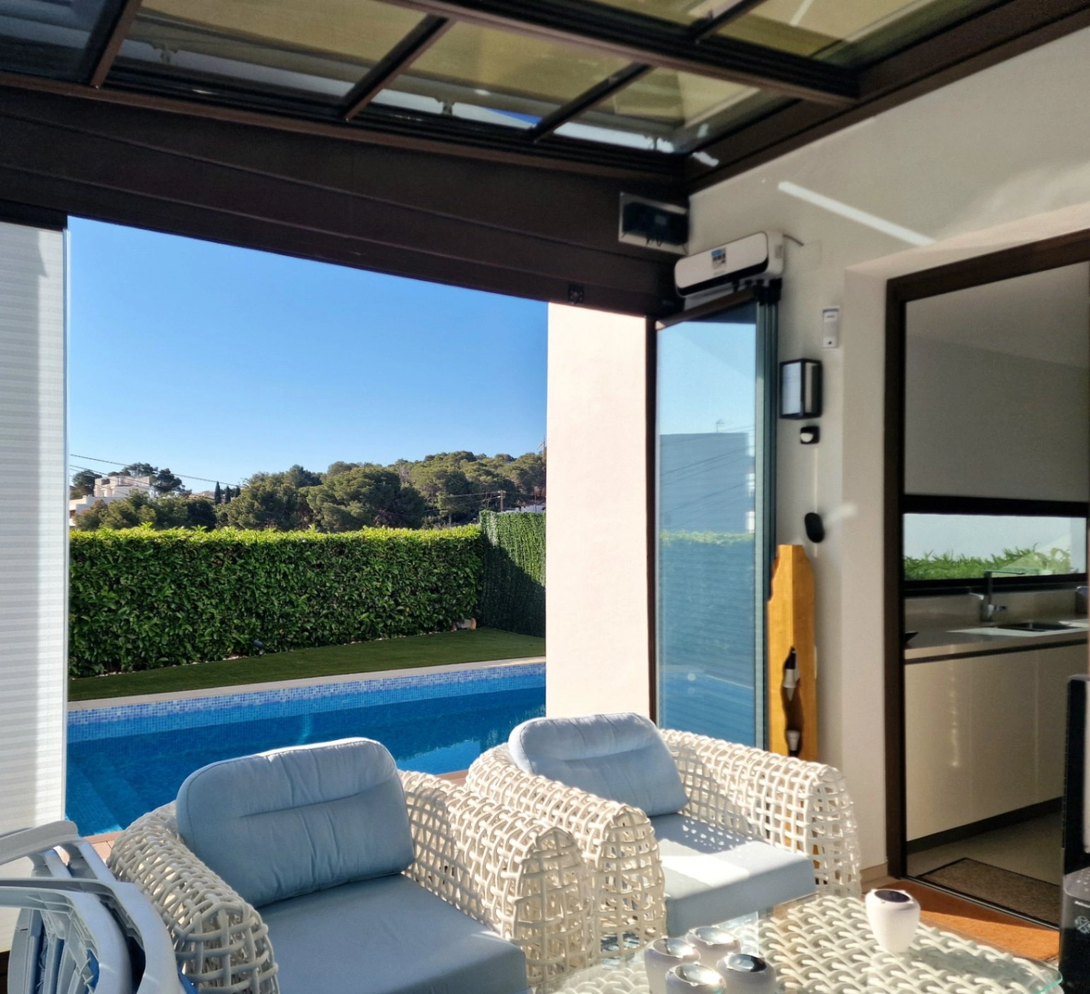 Walk to town and beach villa for sale in La Cometa Moraira