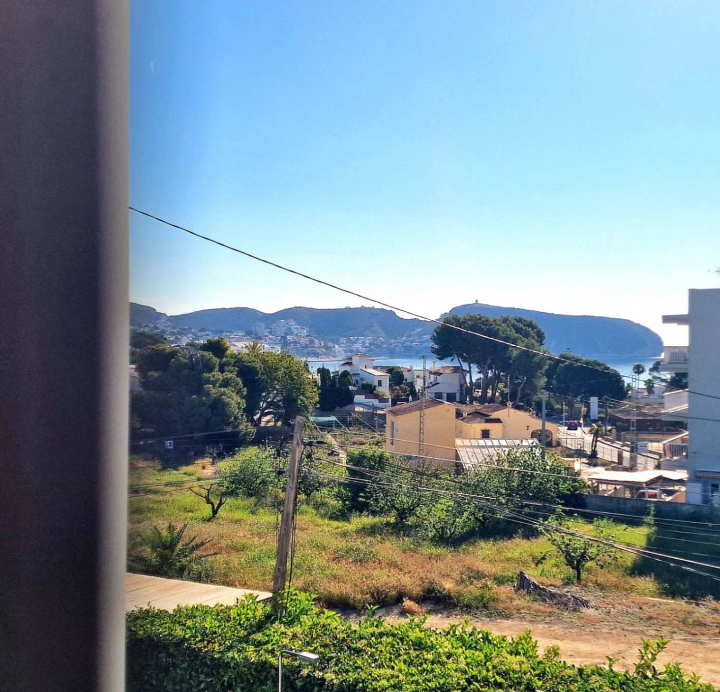 Walk to town and beach villa for sale in La Cometa Moraira