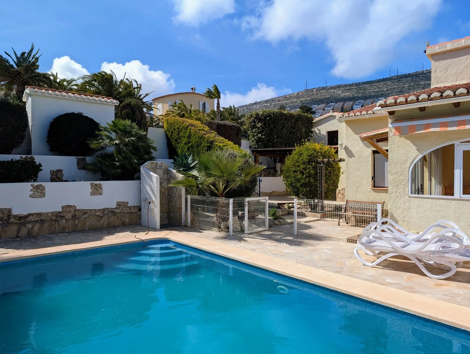 Villa for sale in Benitachell