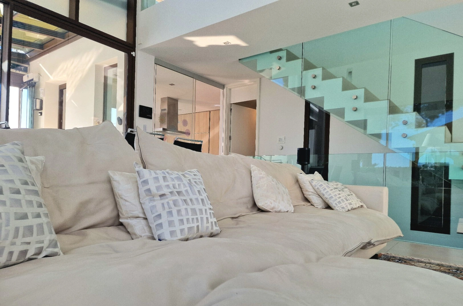 Walk to town and beach villa for sale in La Cometa Moraira