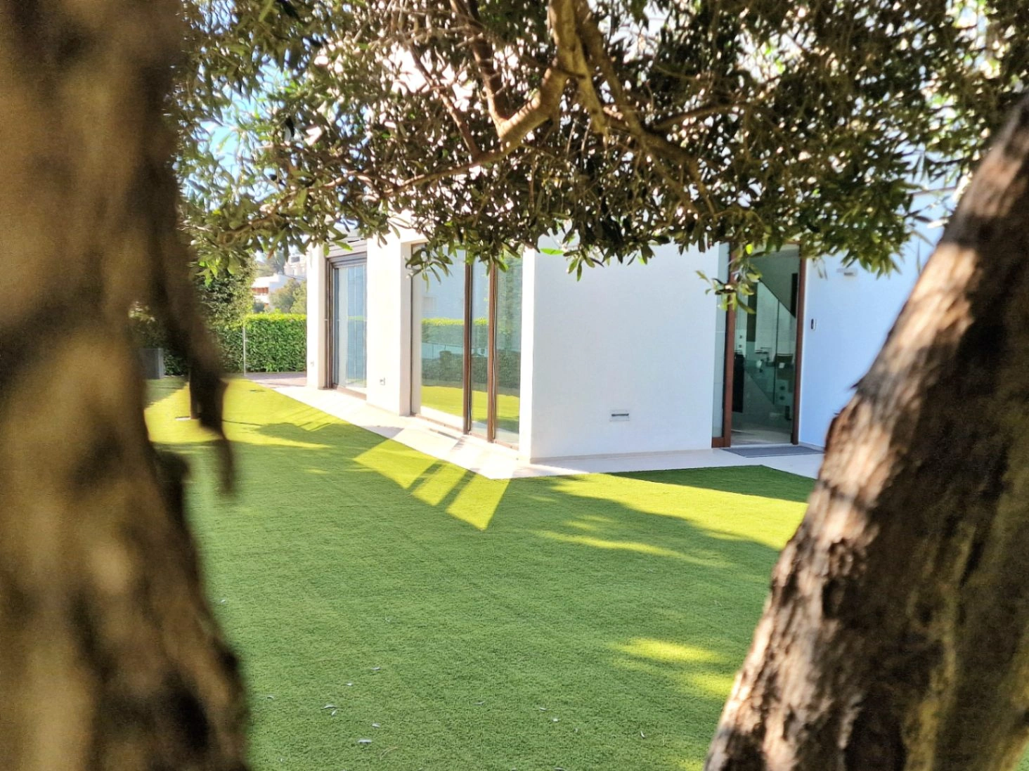 Walk to town and beach villa for sale in La Cometa Moraira
