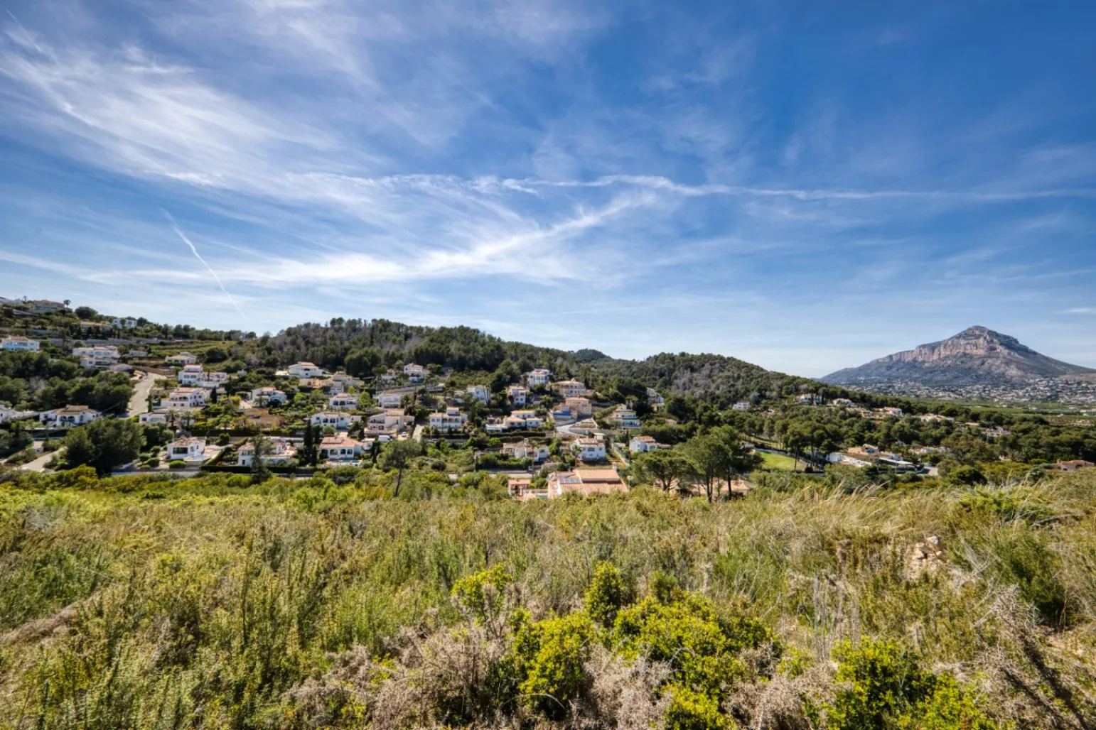 12 plots to be developed near Arenal beach Javea