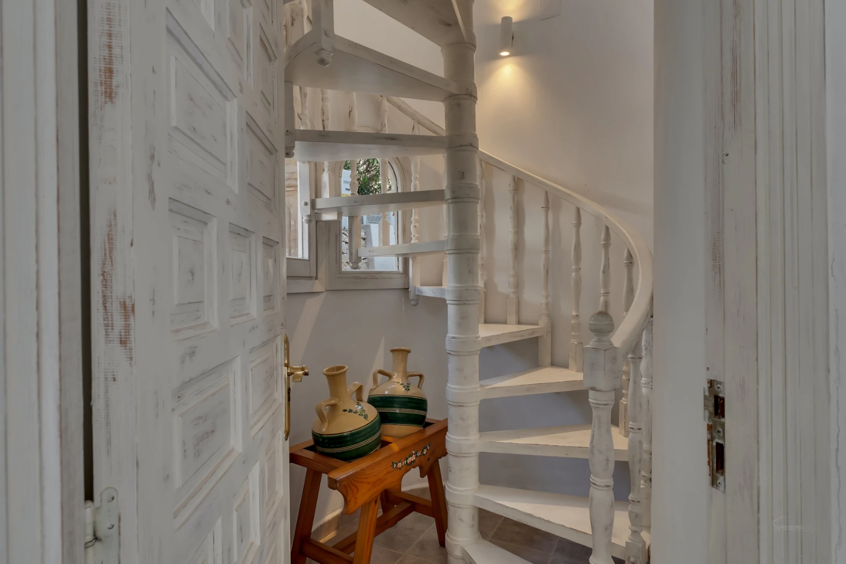 Beautiful, spacious villa with sea views for sale in Benimeit, Moraira