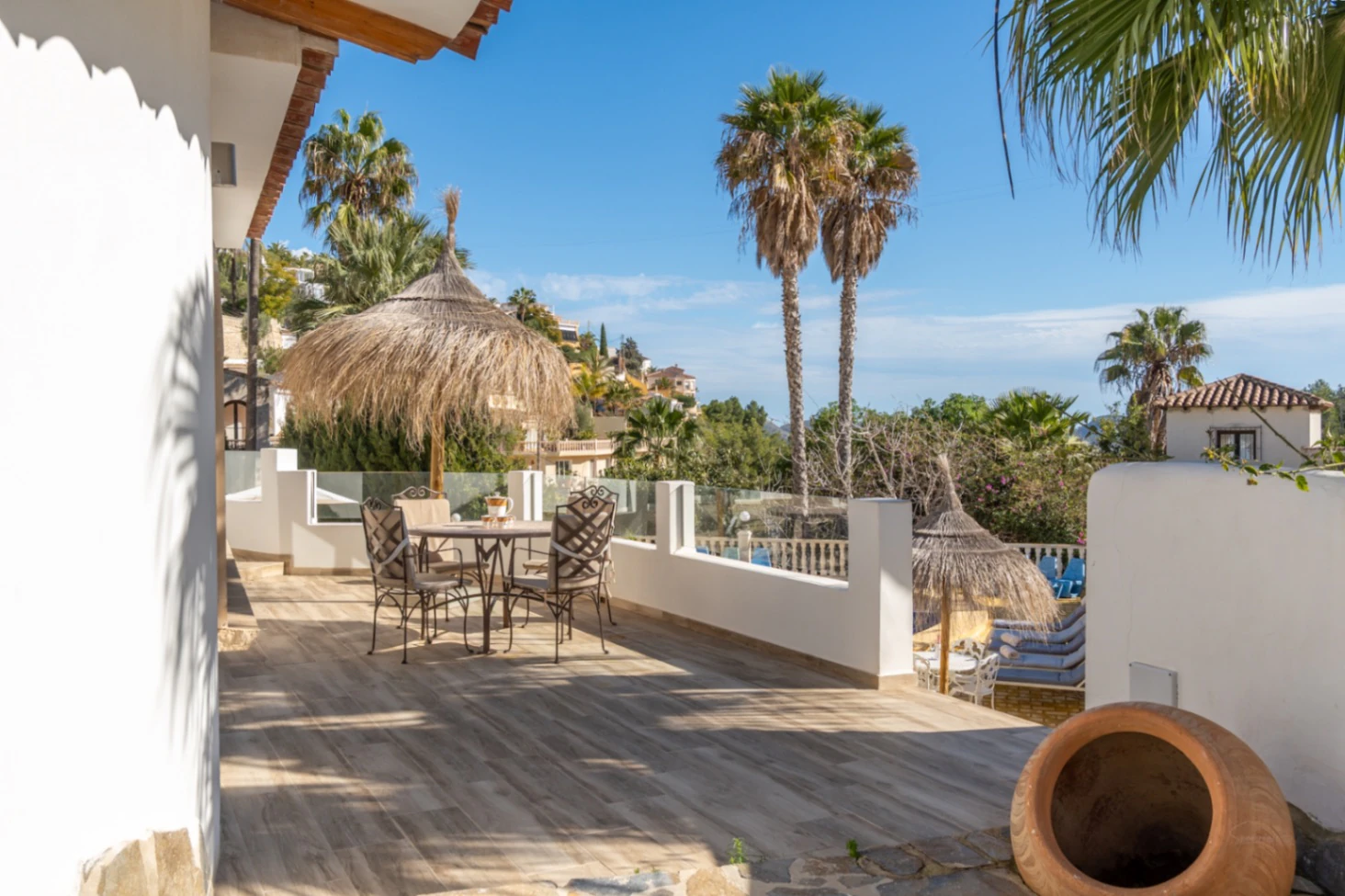 Beautiful, spacious villa with sea views for sale in Benimeit, Moraira