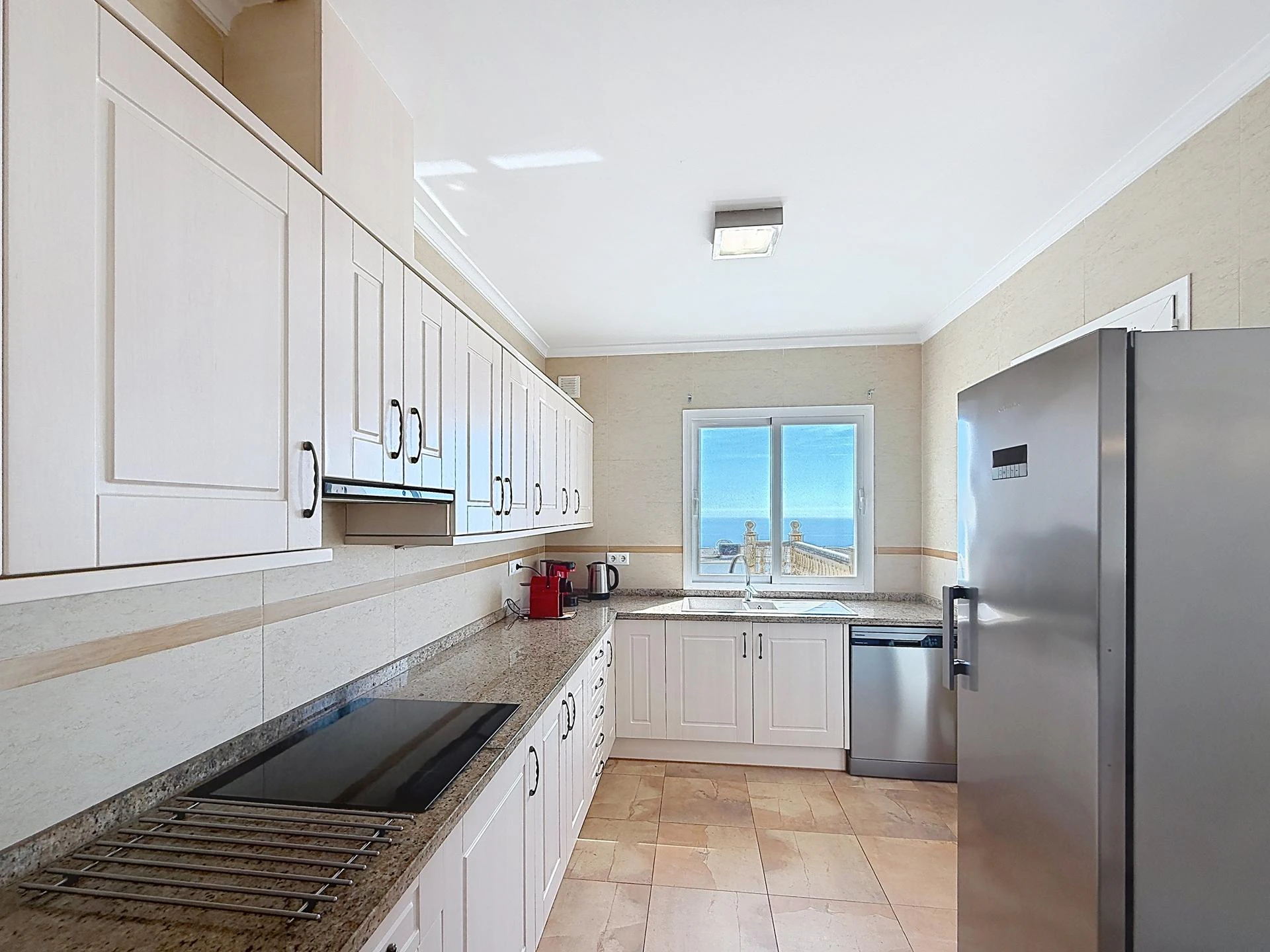 Cumbre del Sol, Villa with sea views