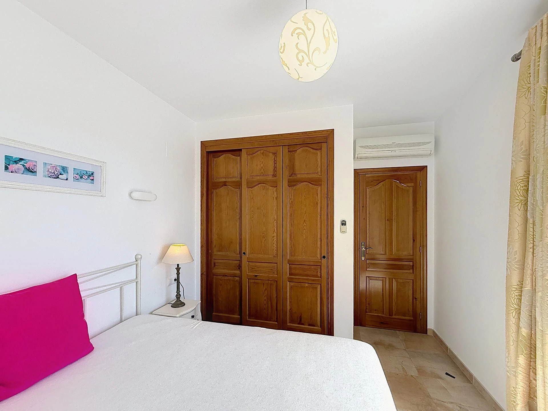 Cumbre del Sol, Villa with sea views