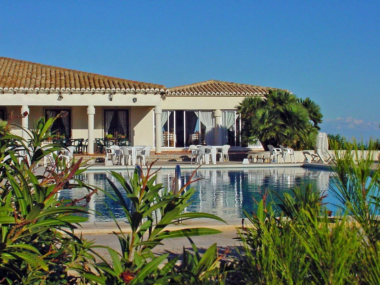 Cumbre del Sol: a modern luxury villa with stunning sea views