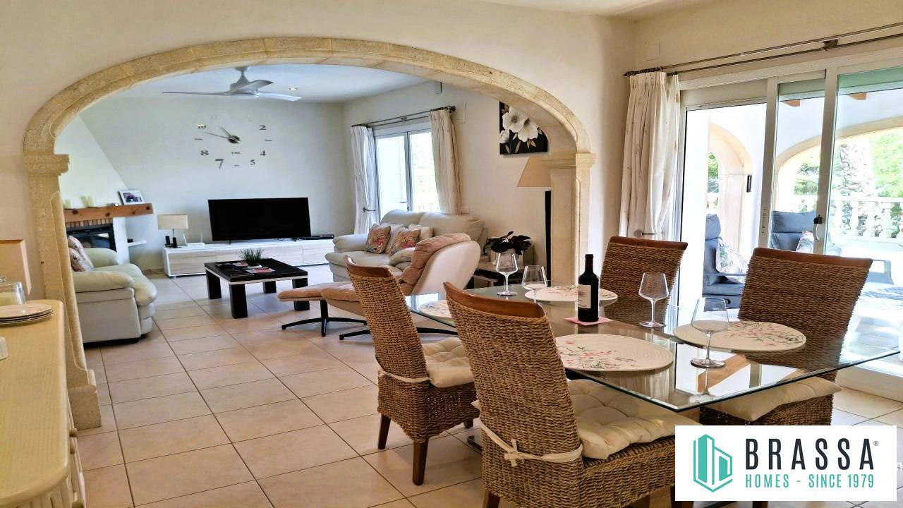 BH1782B - Mediterranean villa for sale Montemar Benissa