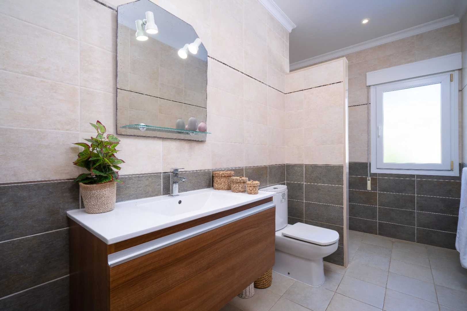 Villa for sale in El Portet area of Moraira surrounded by nature
