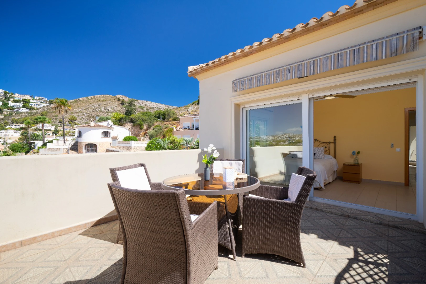 Villa for sale in El Portet area of Moraira surrounded by nature