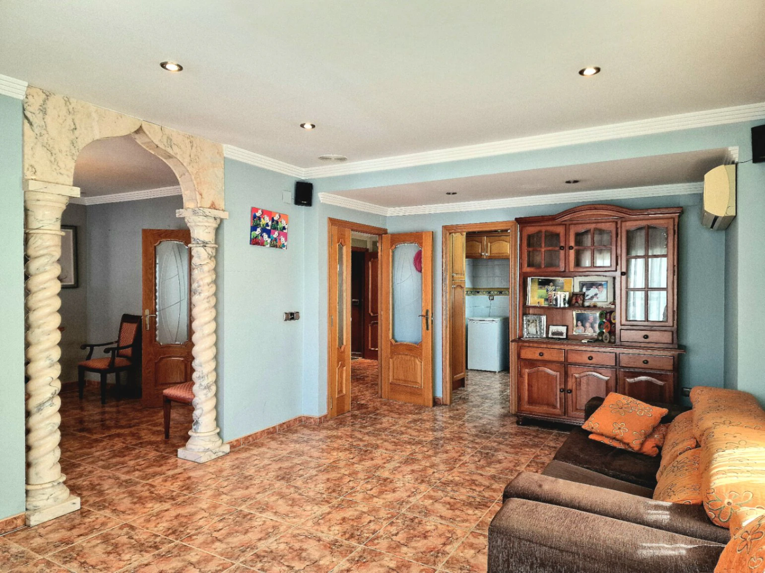 Building for sale in Teulada, investment opportunity