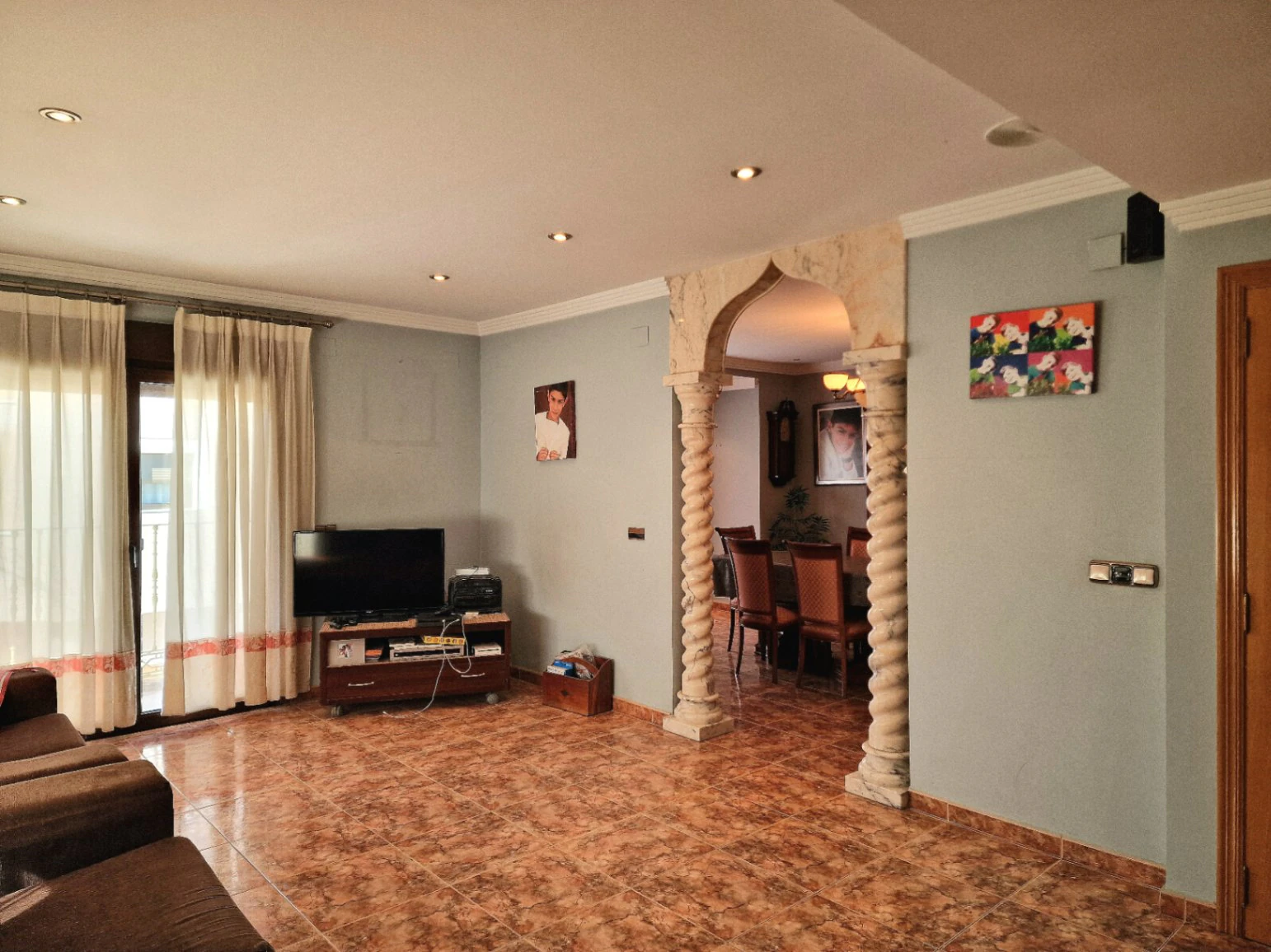 Building for sale in Teulada, investment opportunity