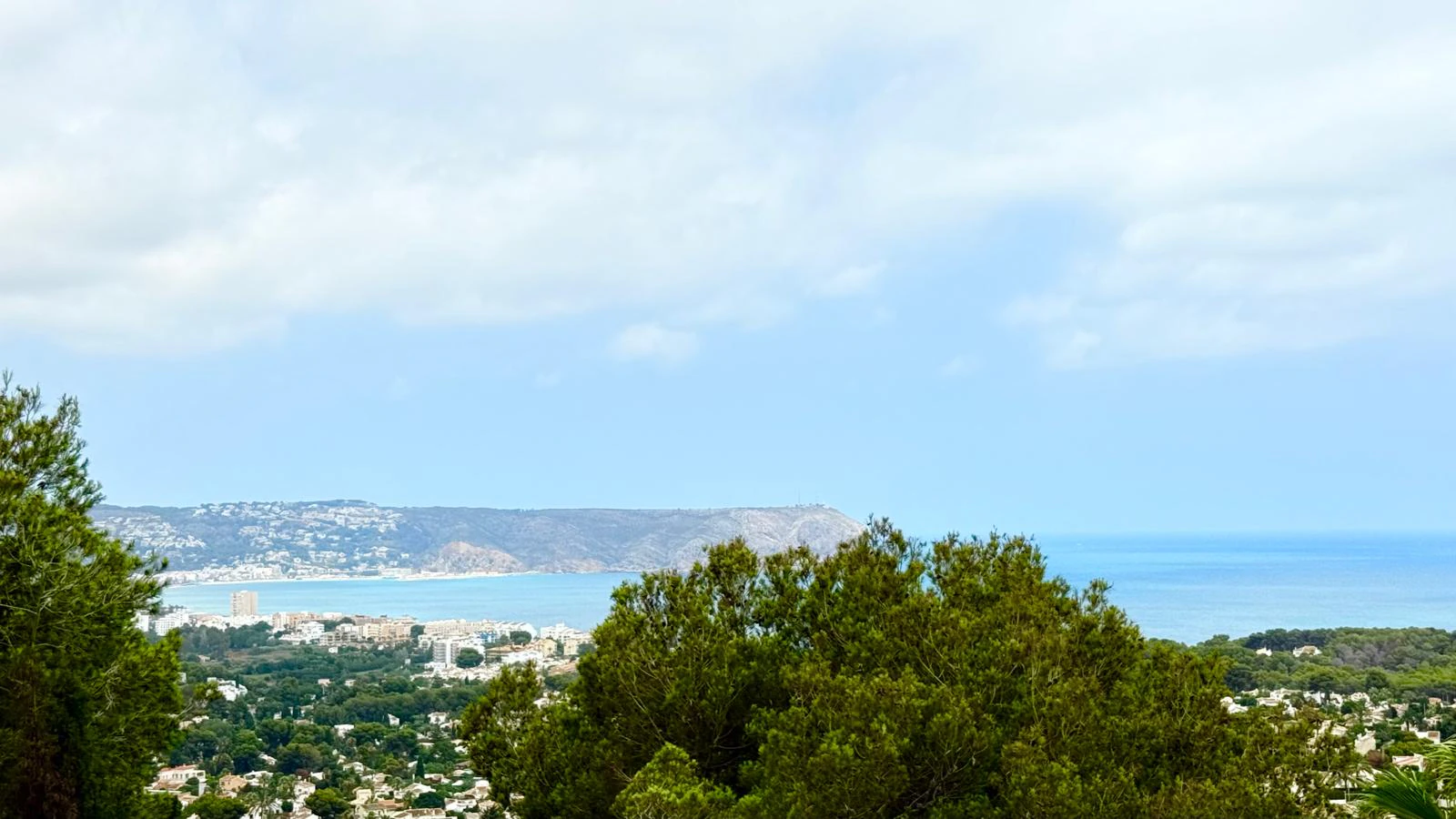 JCP3WIQN - Faszinierende Villa im ibizenkischen Stil mit Panoramameerblick in Jávea