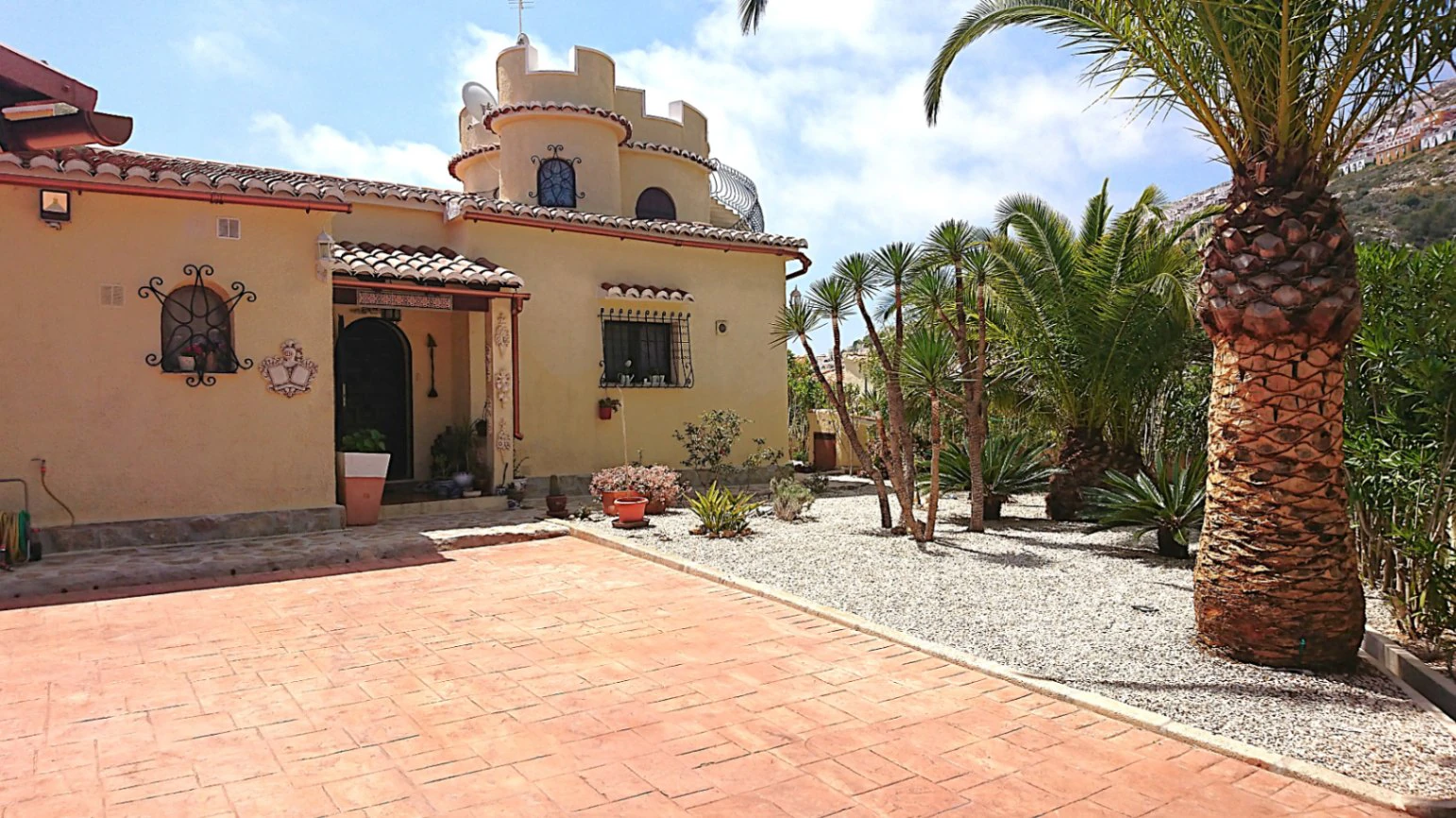 JCSLE0UW - Charmante Villa mit 5 Schlafzimmern und Meerblick in Benitachell