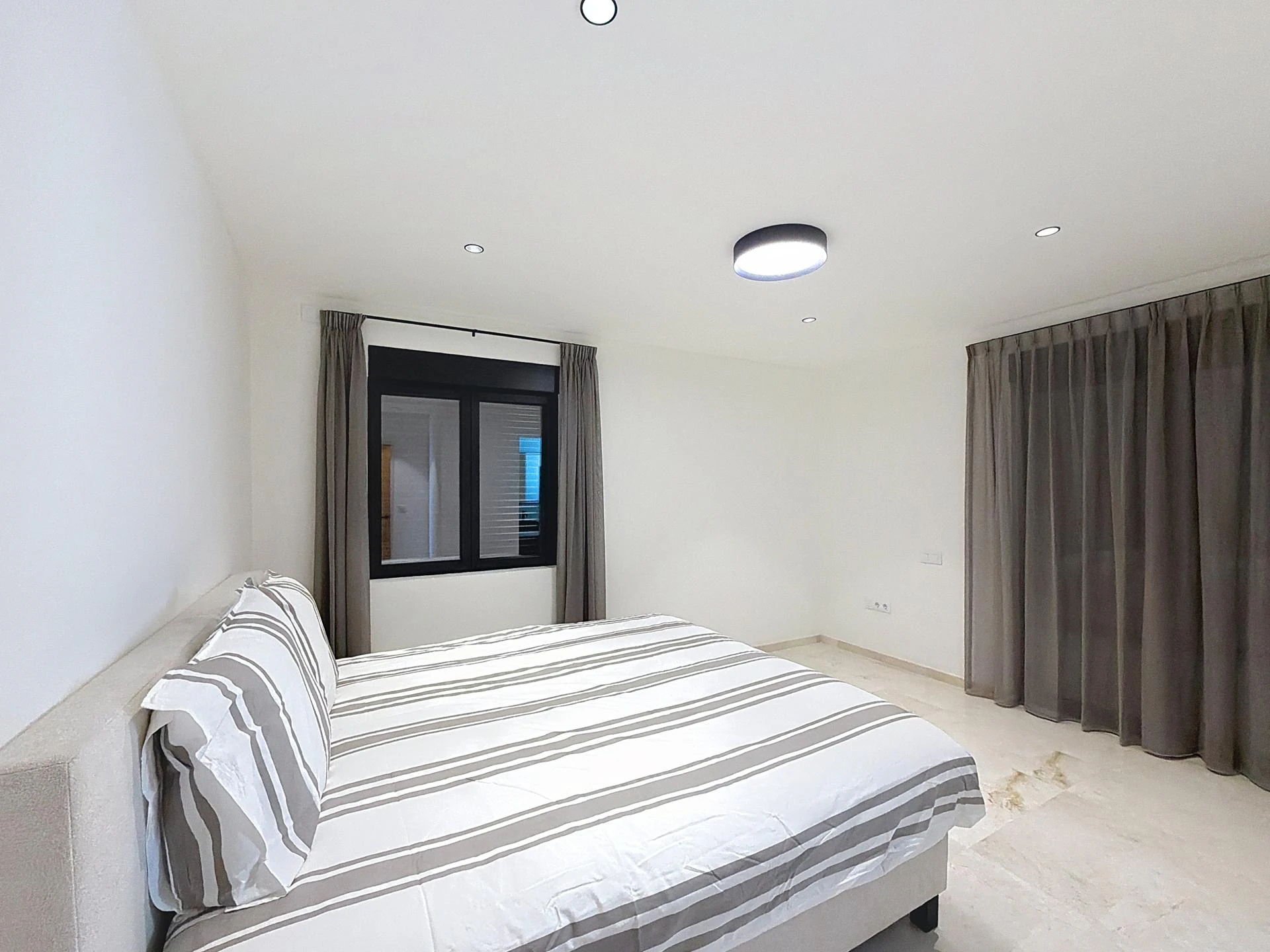 KU1RN1E9Q - Cumbre del Sol villa renovated with panoramic sea views
