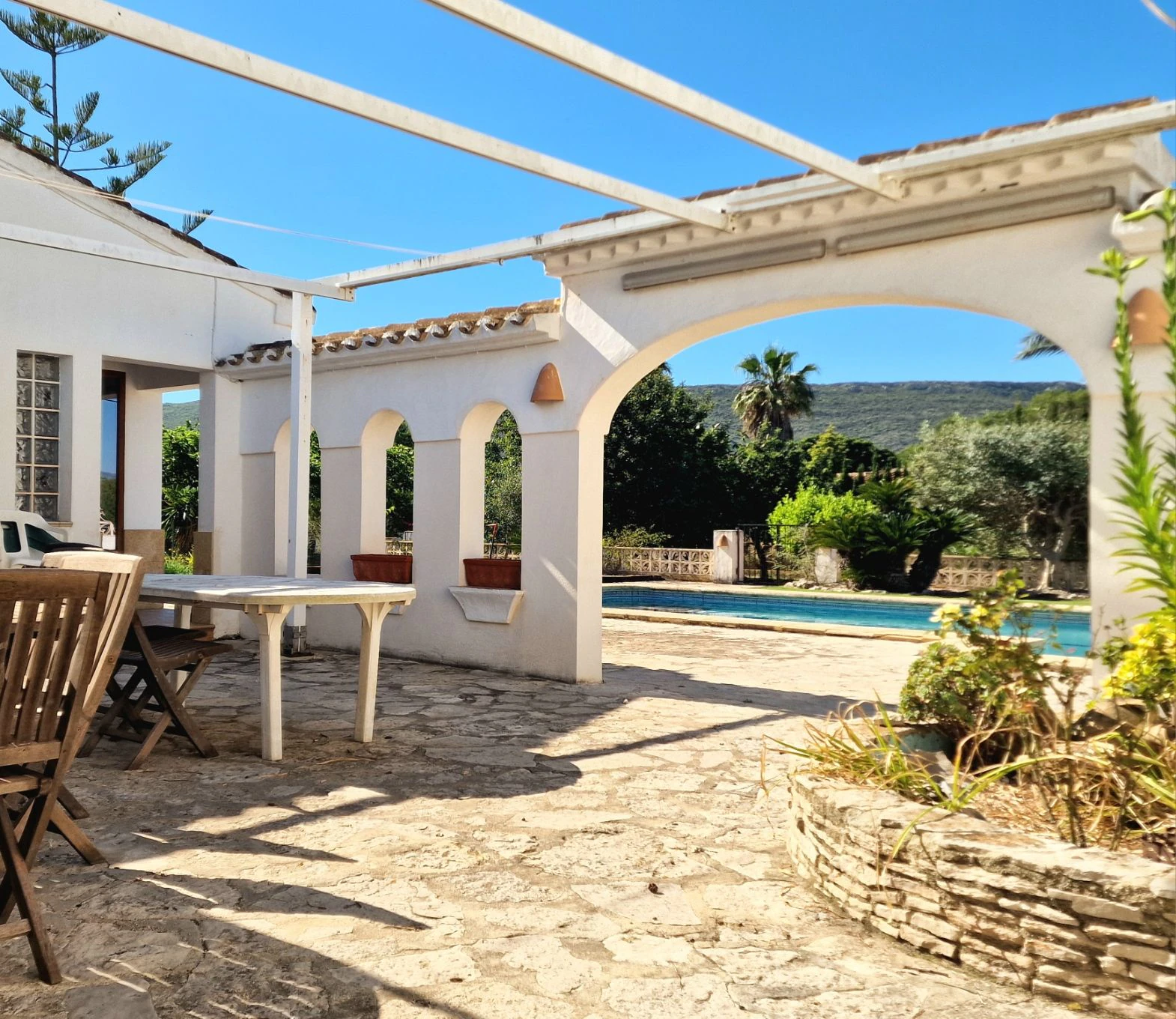 Finca villa for sale in Javea with privacy and tranquility