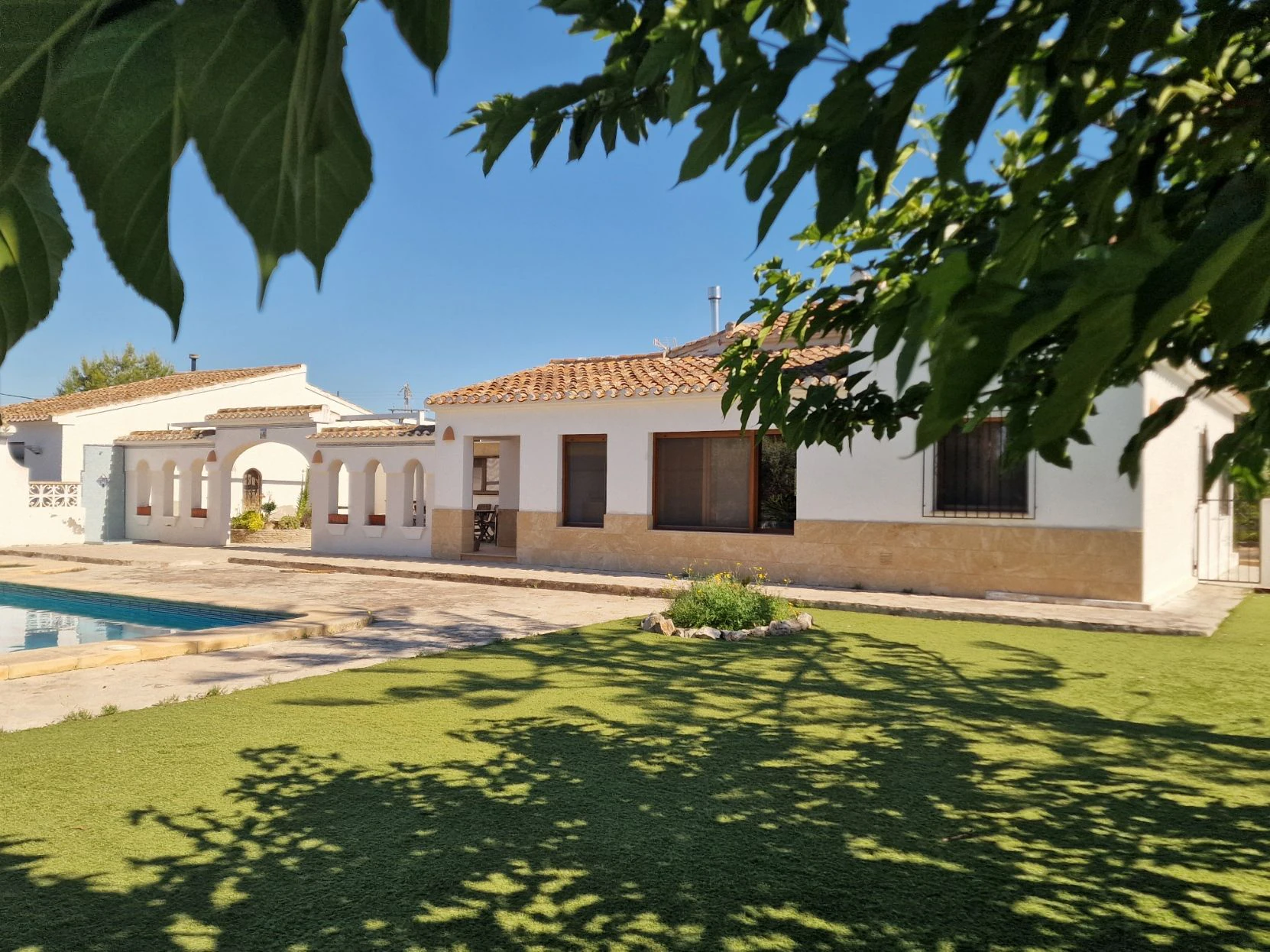 Finca villa for sale in Javea with privacy and tranquility