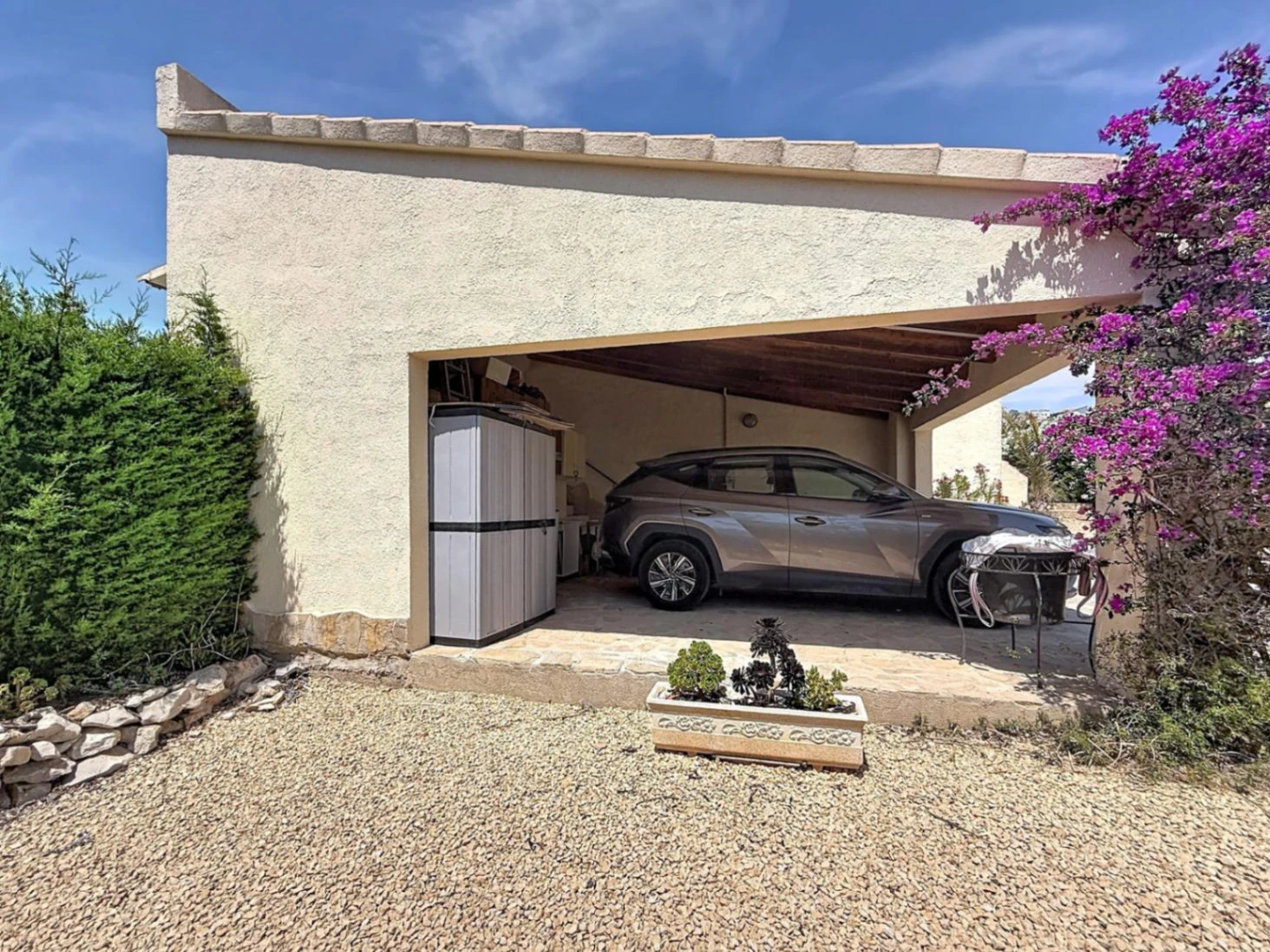 Villa in residential Magnolias, Cumbre del Sol, Costa Blanca North.