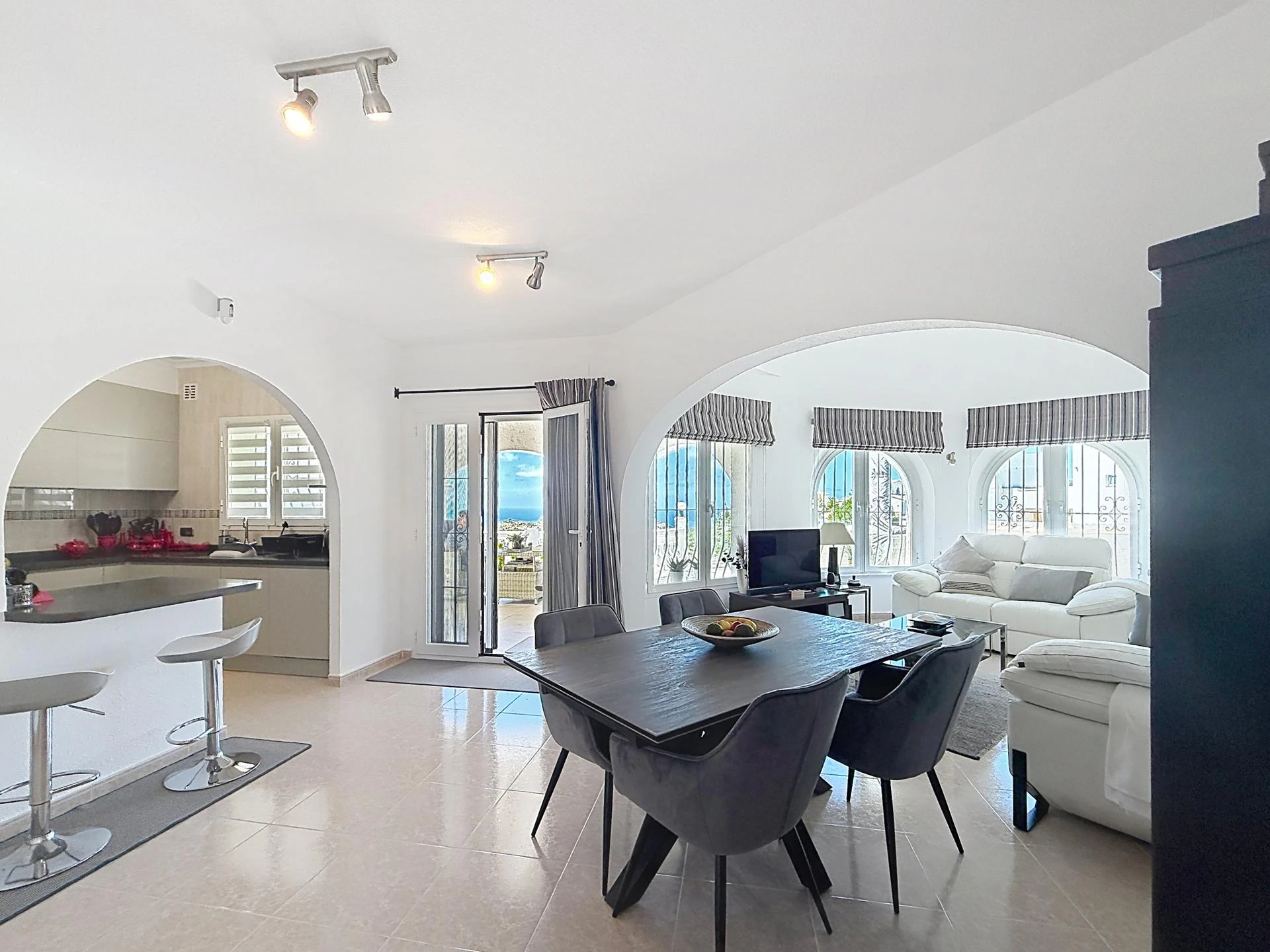 Independent villa with sea views and heated pool Kalmias Cumbre del Sol Costa Blanca North