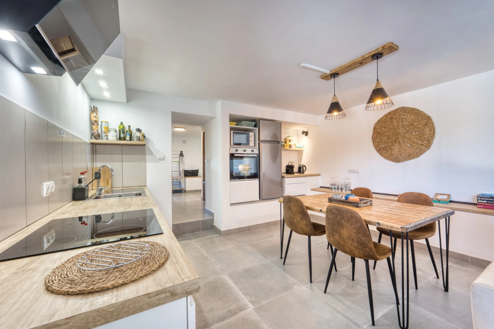Beautiful renovated finca for sale in Benissa with sea views – ready to move in