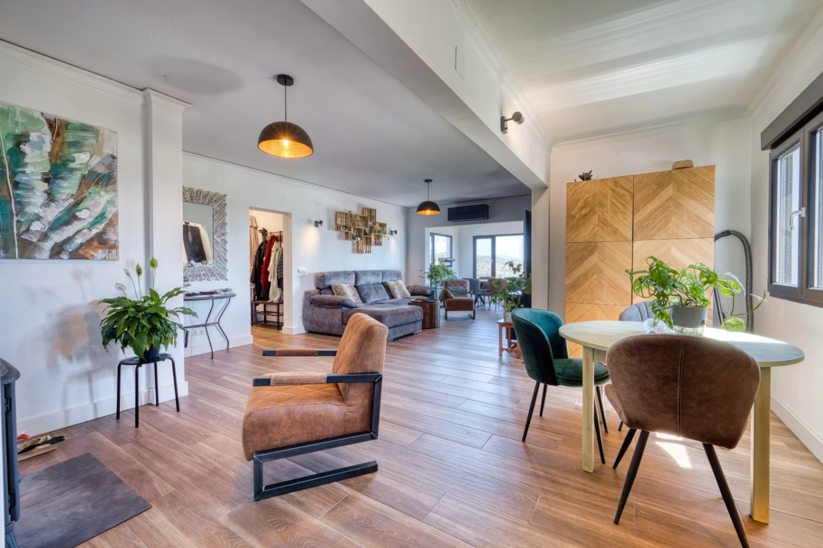 Beautiful renovated finca for sale in Benissa with sea views – ready to move in