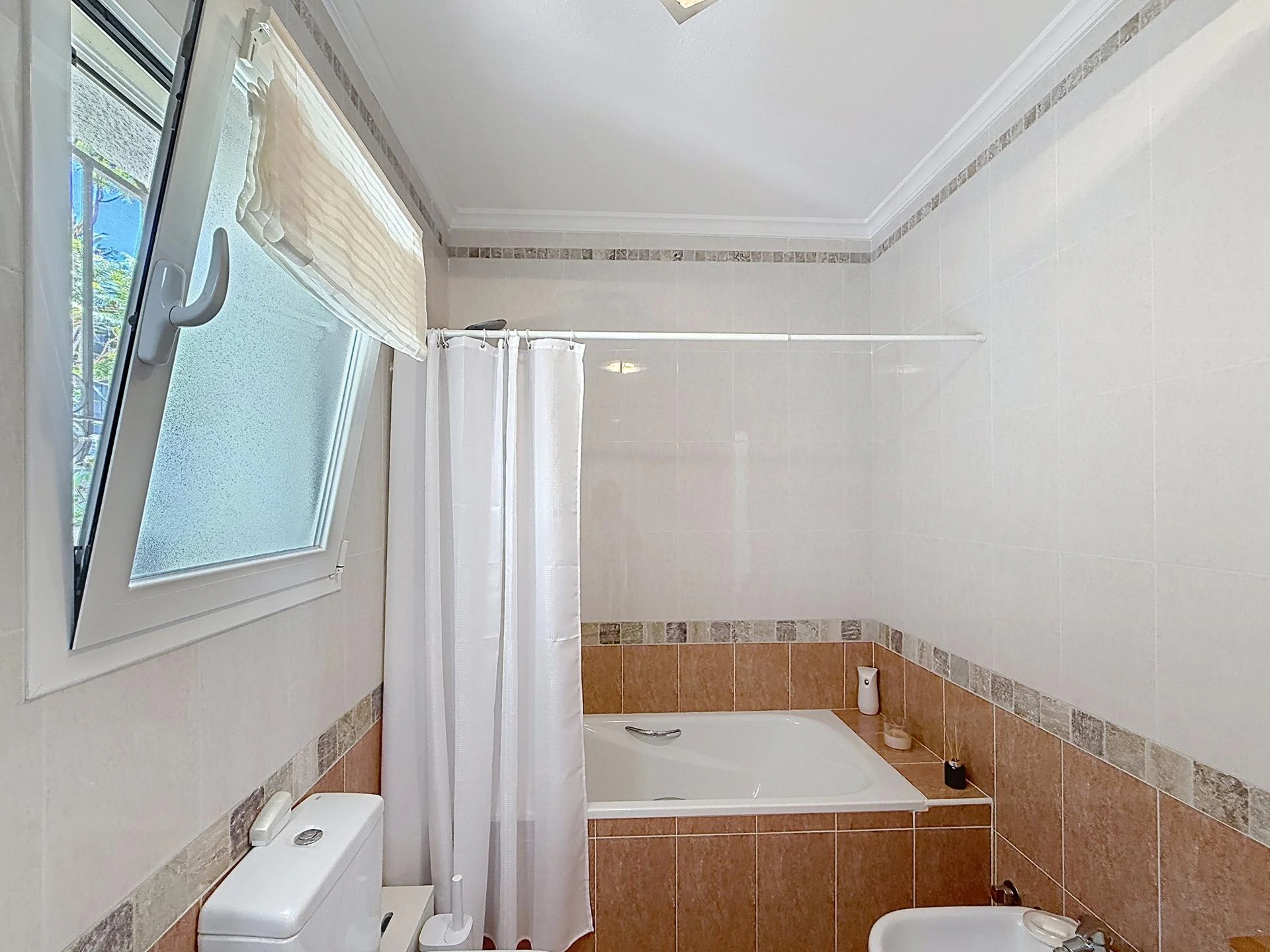 Independent villa with sea views and heated pool Kalmias Cumbre del Sol Costa Blanca North