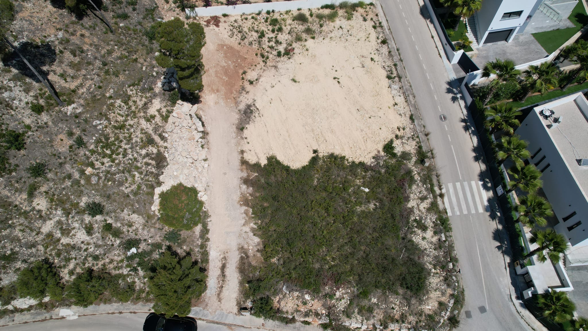 Fantástico proyecto de villa moderna con licencia y vistas al mar