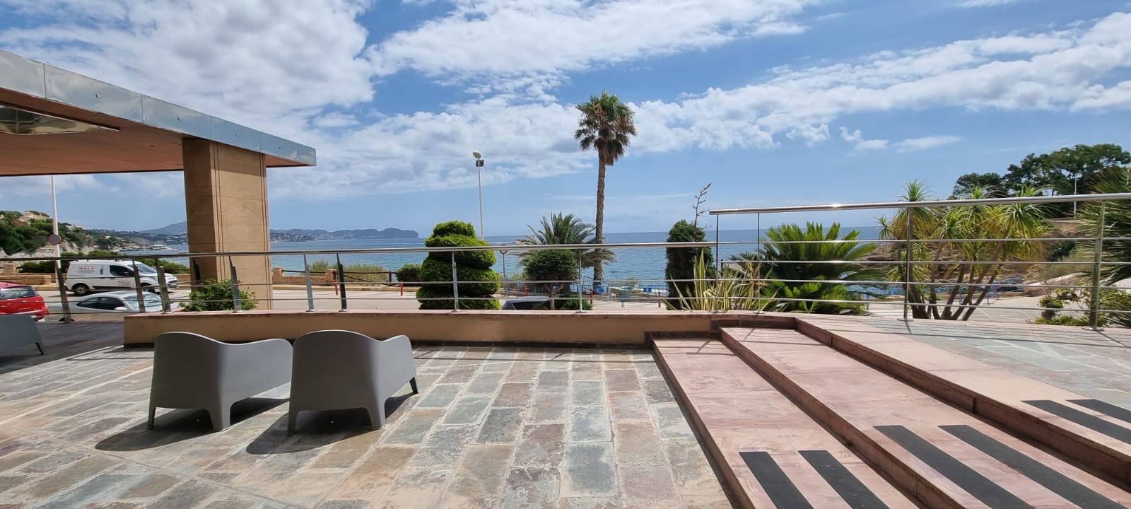 Apartamento en primera línea con vistas al mar en Calpe