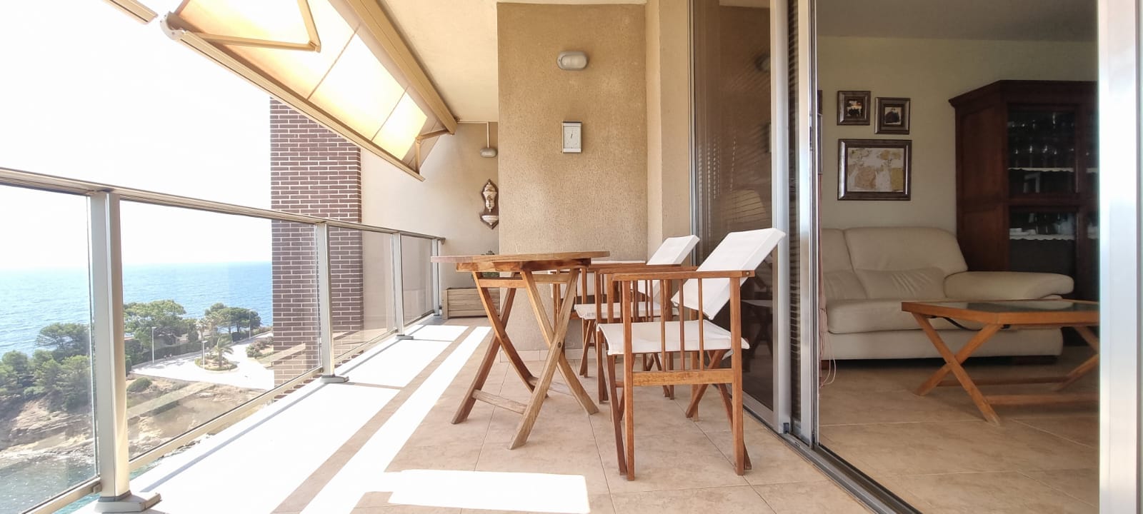 Apartamento en primera línea con vistas al mar en Calpe