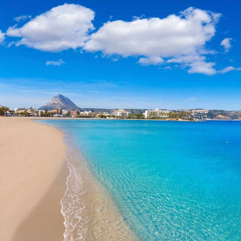 Villa moderne au style ibicenco avec vue sur la mer à Javea, Costa Blanca