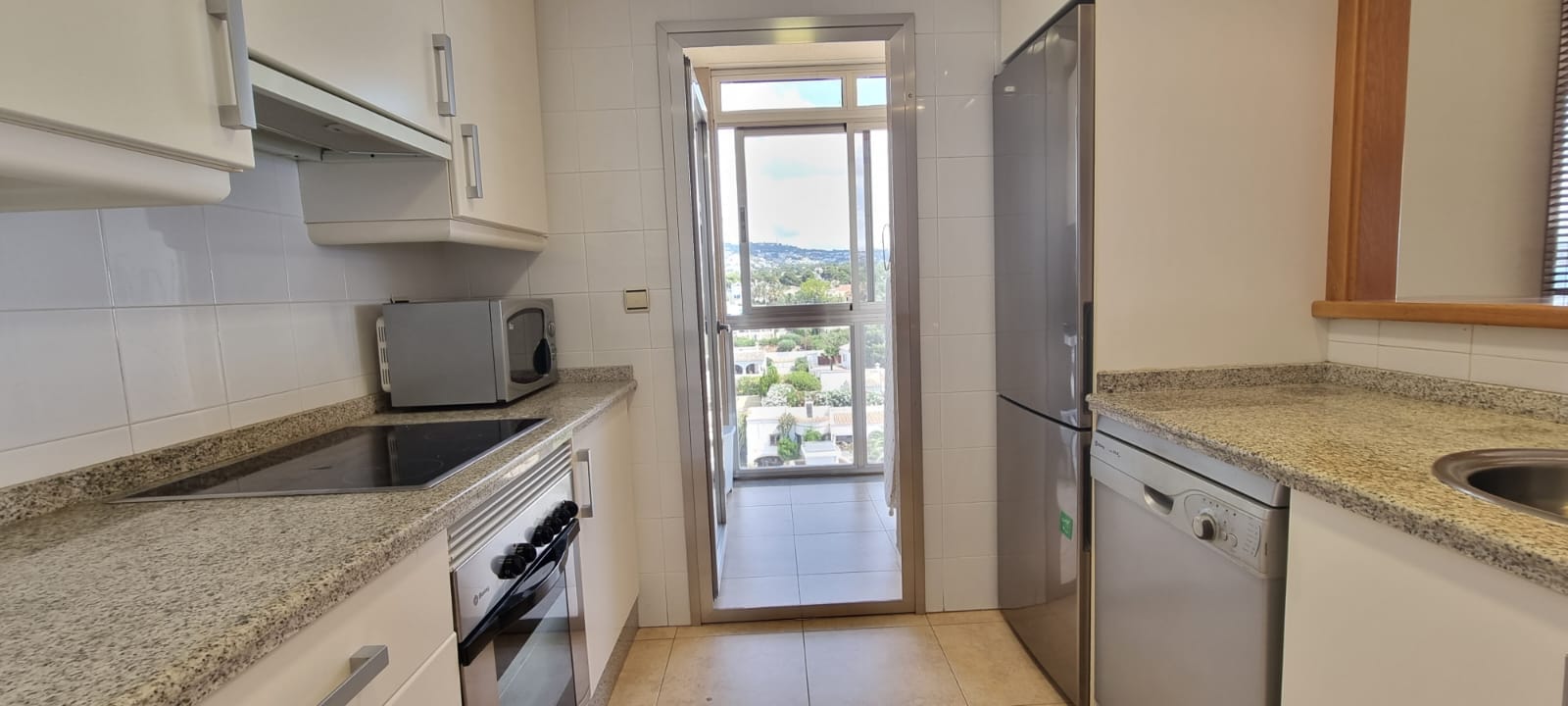 Apartamento en primera línea con vistas al mar en Calpe